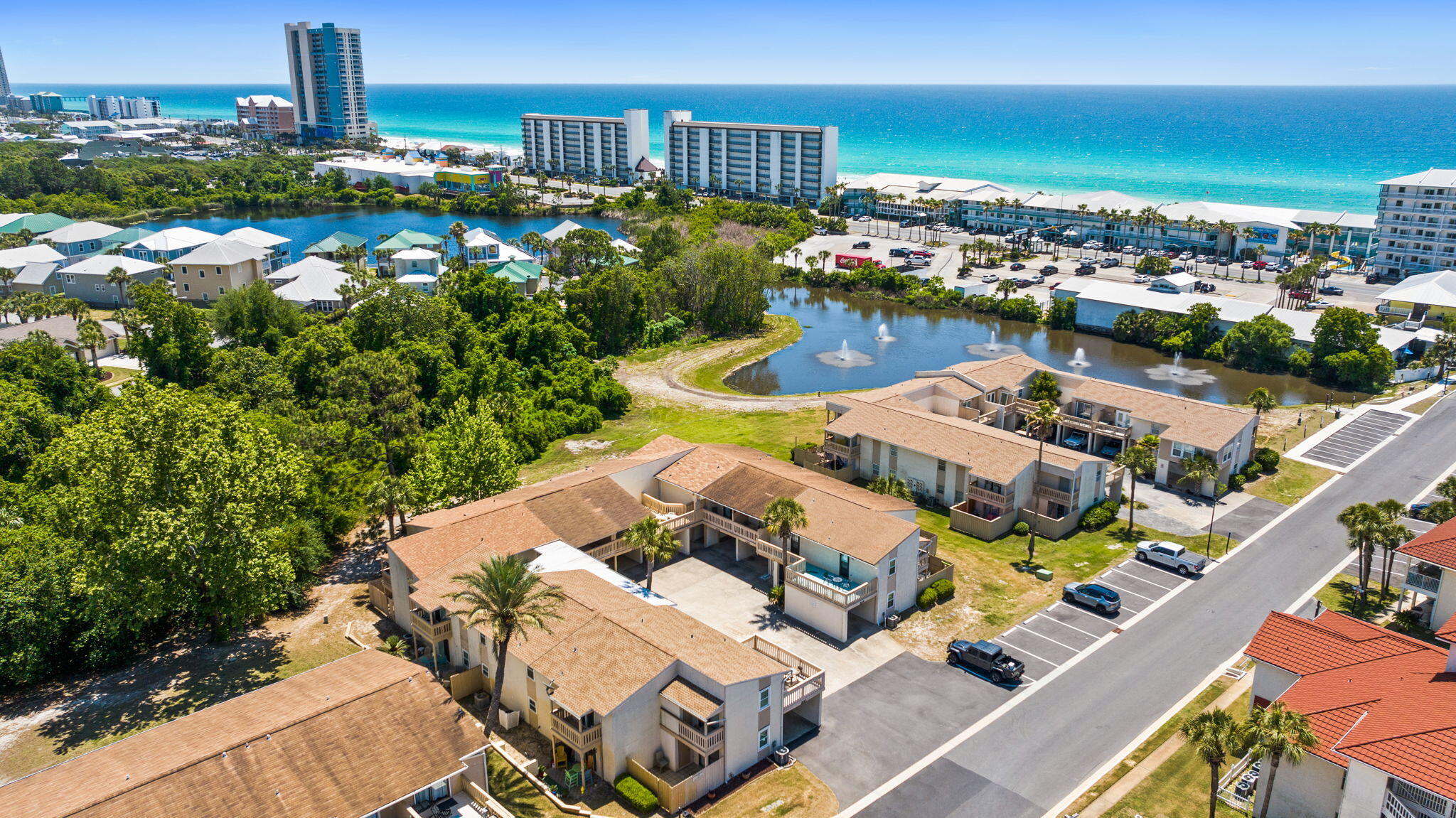 Horizon South Townhouses - Residential