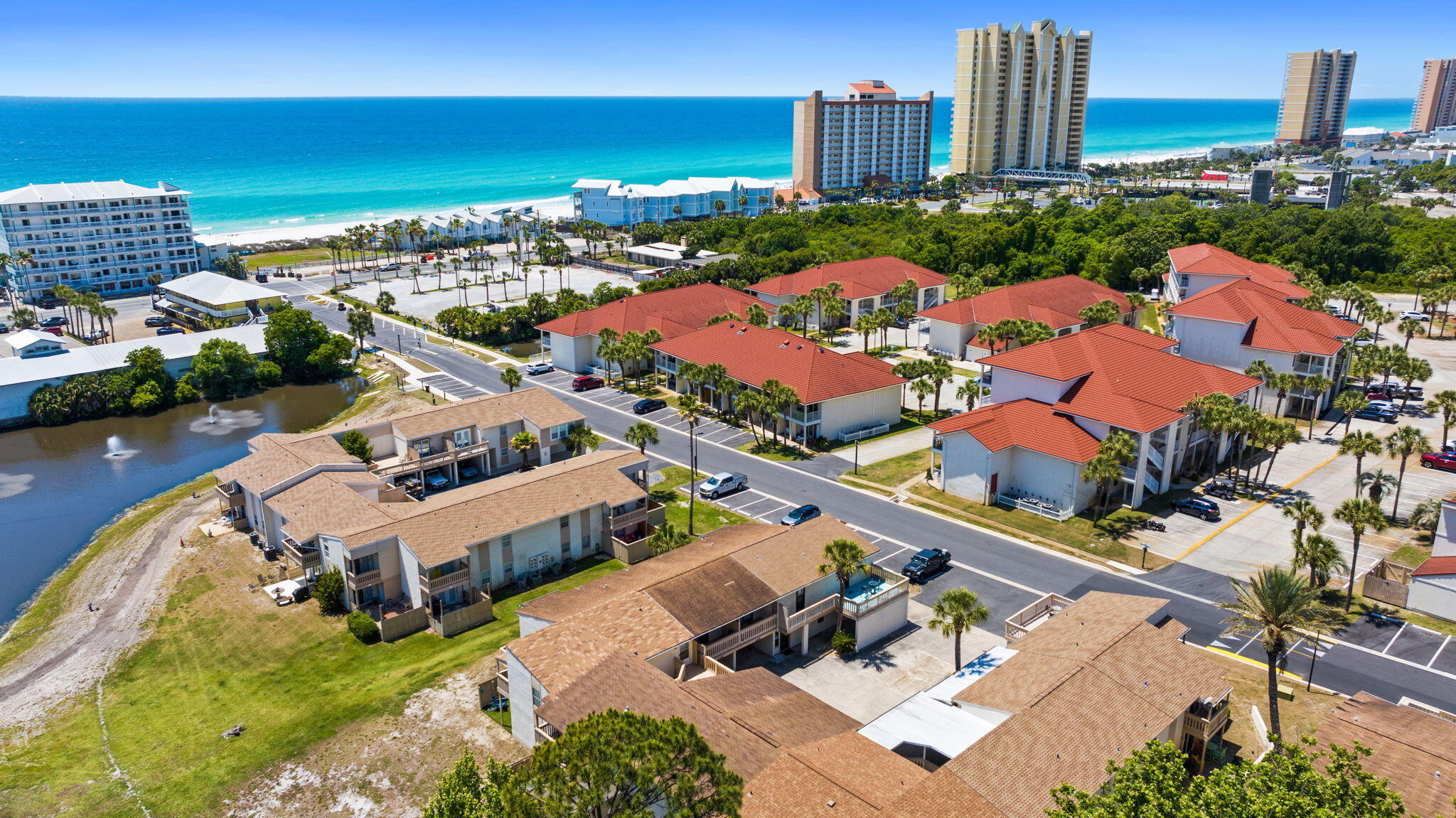 Horizon South Townhouses - Residential