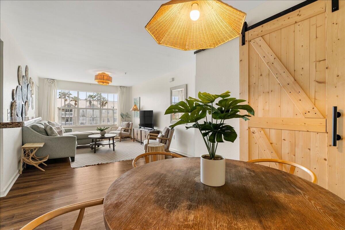 INDIAN LAKE - Residential