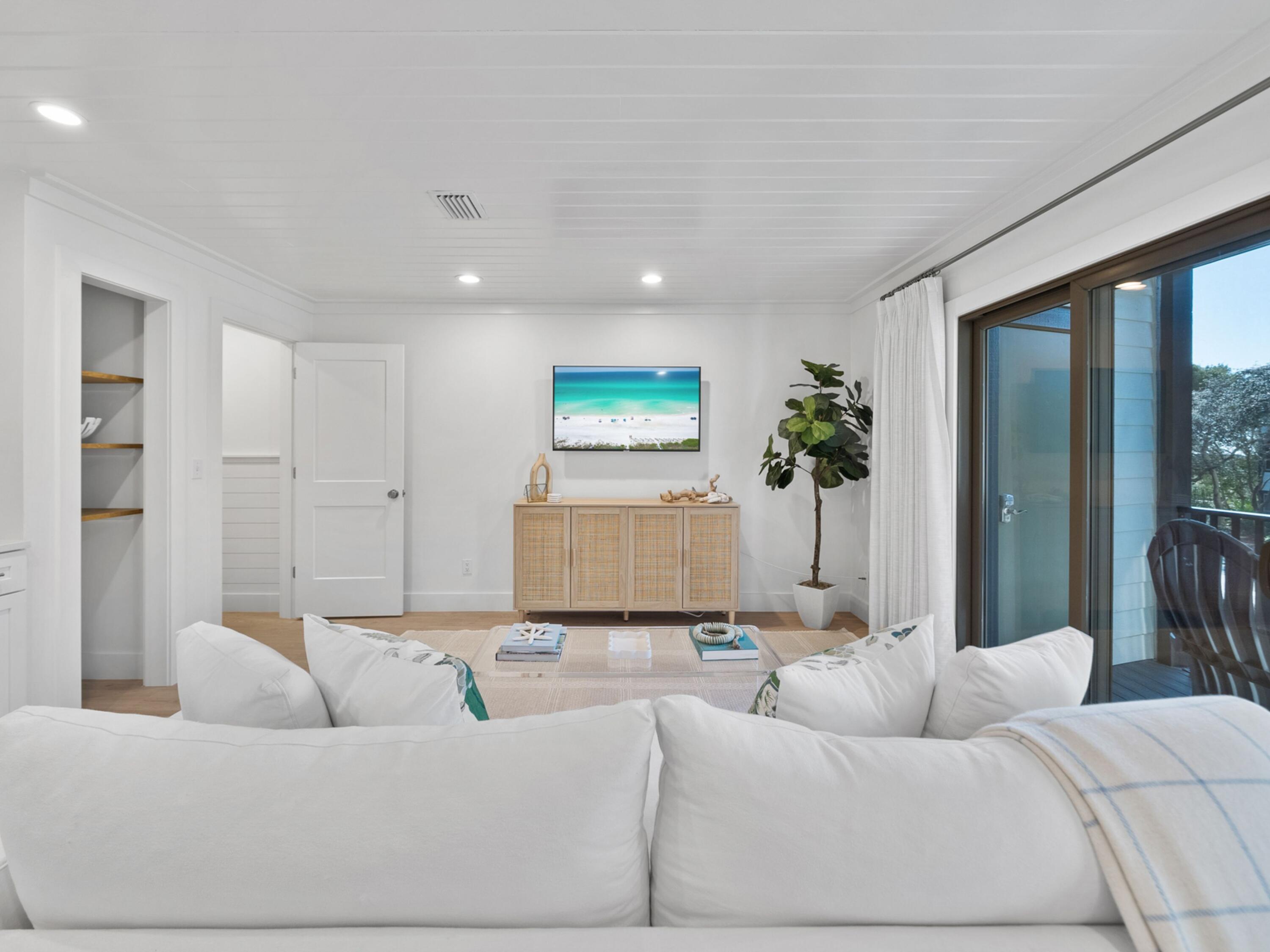 INLET DUNES CONDO PH 1 - Residential