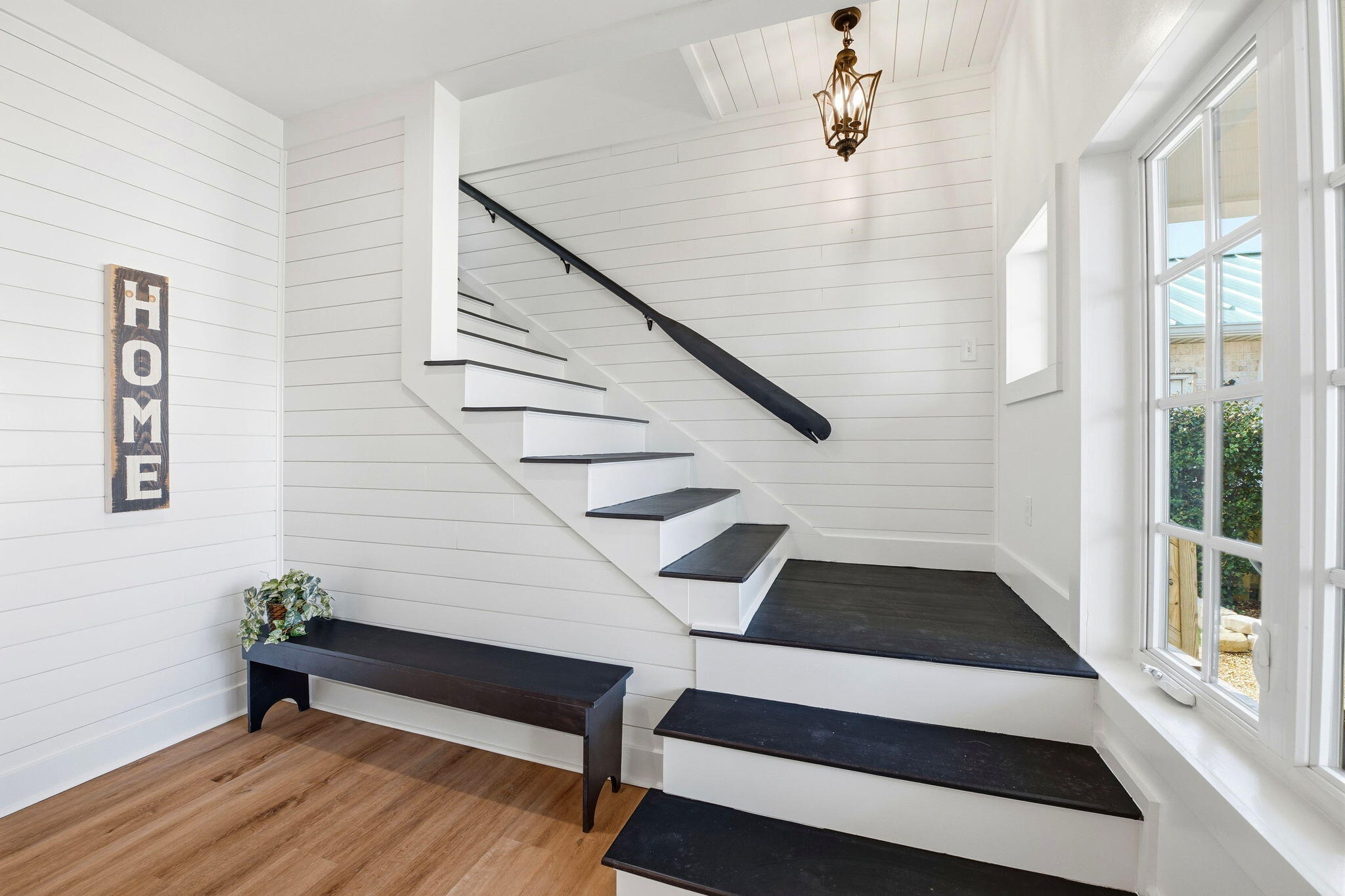 CRESCENT SHORES - Residential