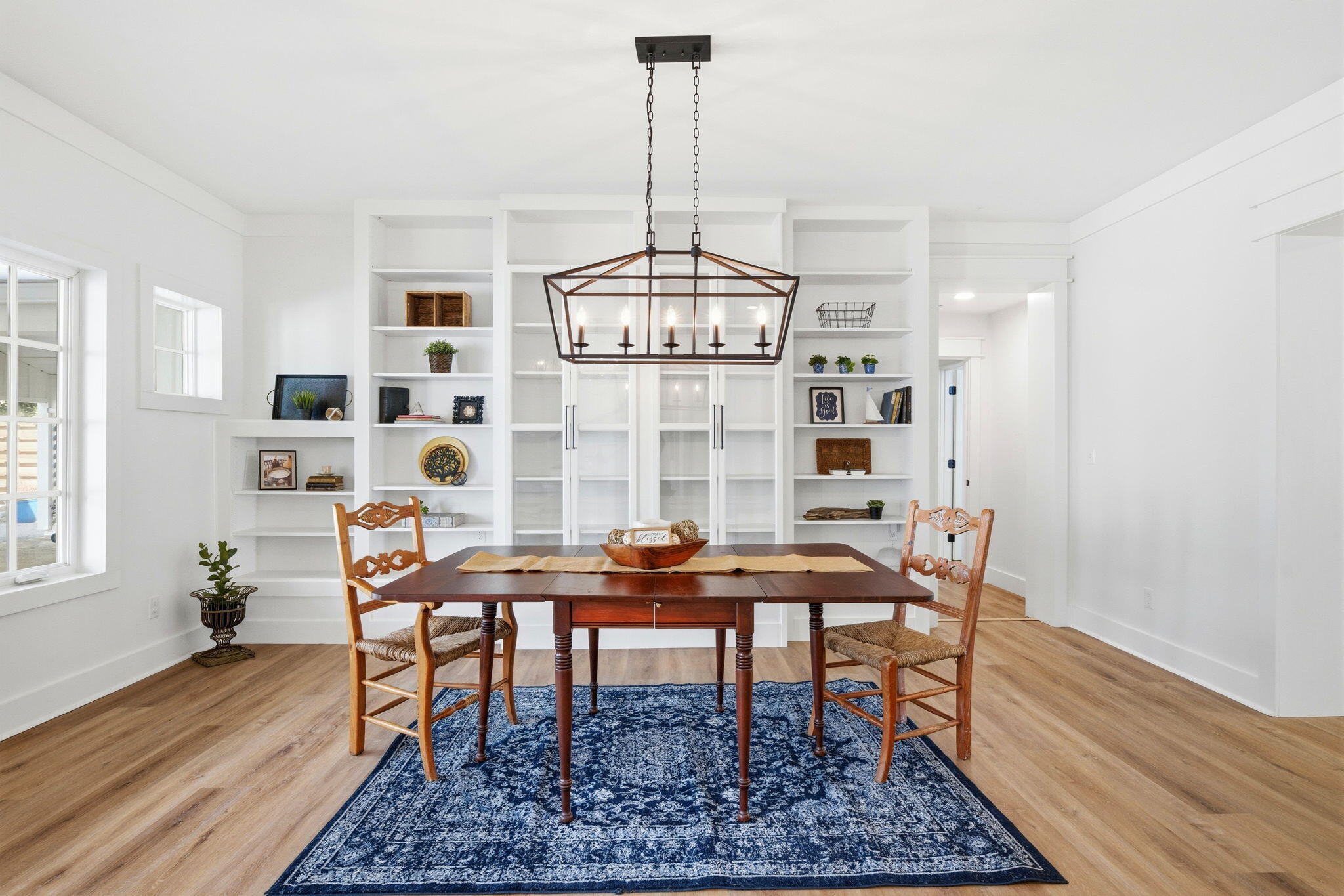 CRESCENT SHORES - Residential