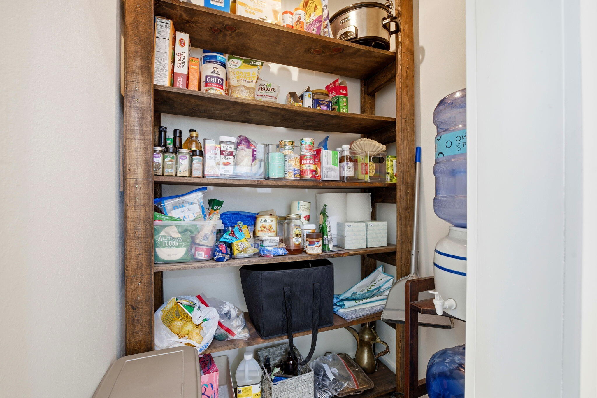 CRESCENT SHORES - Residential