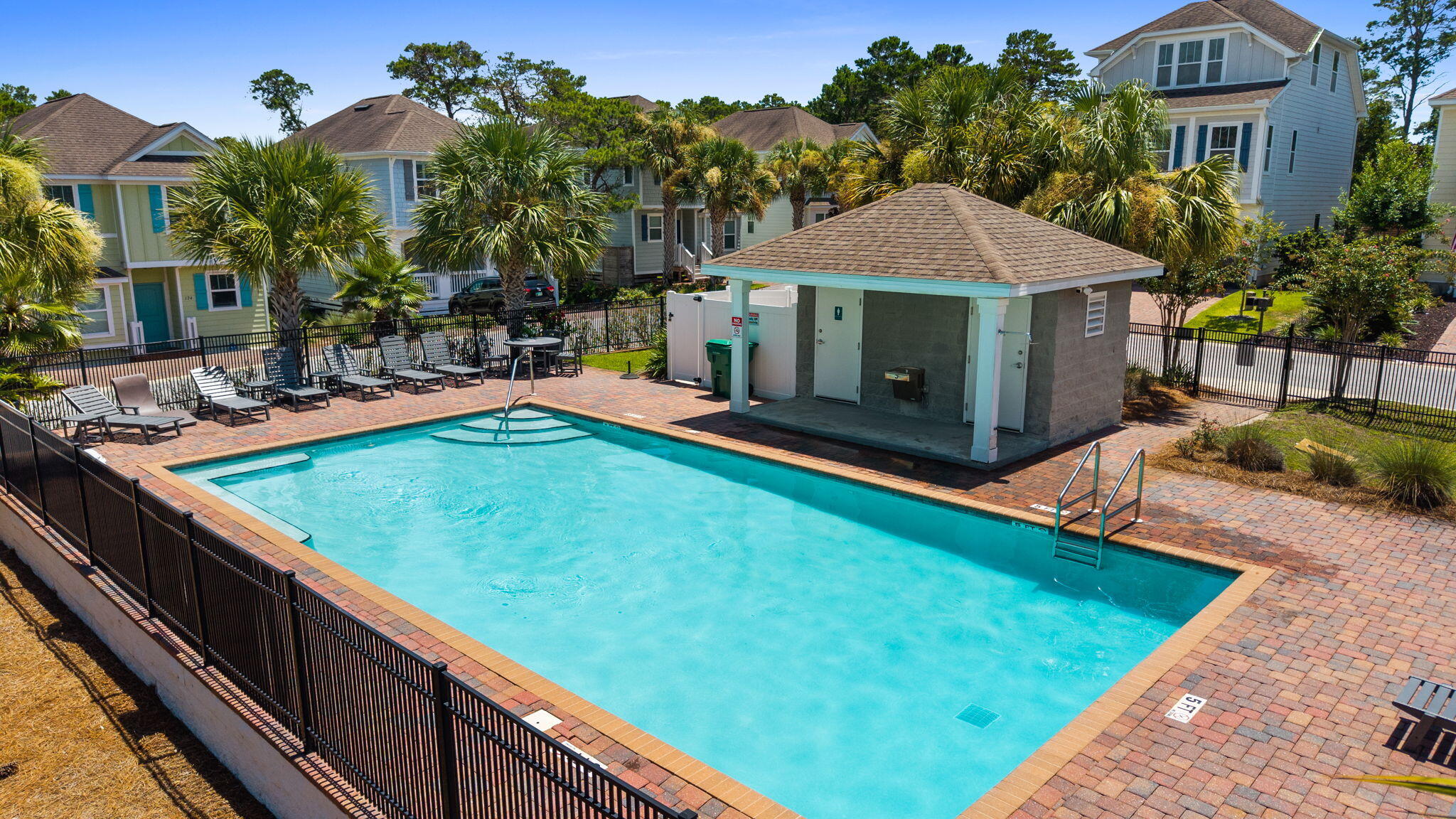 96 Sandpine Loop