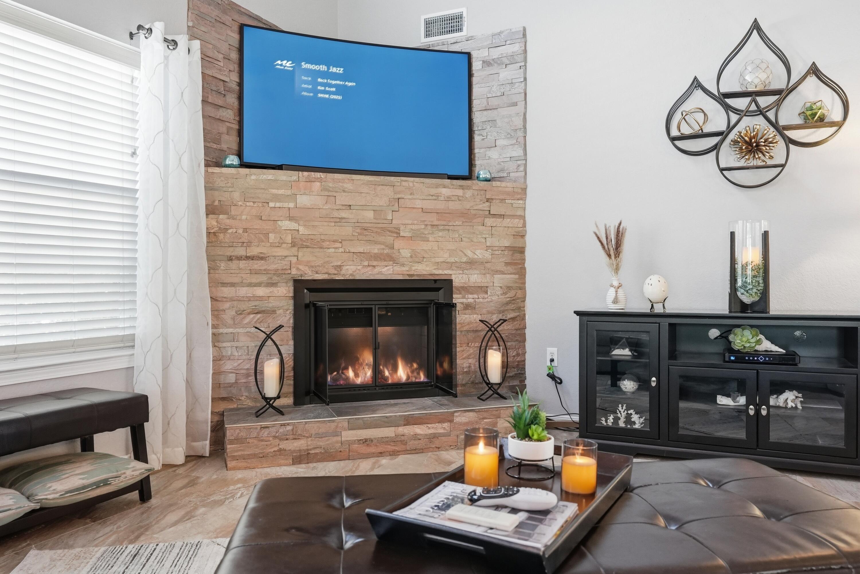 EMERALD LAKES PH 1 - Residential