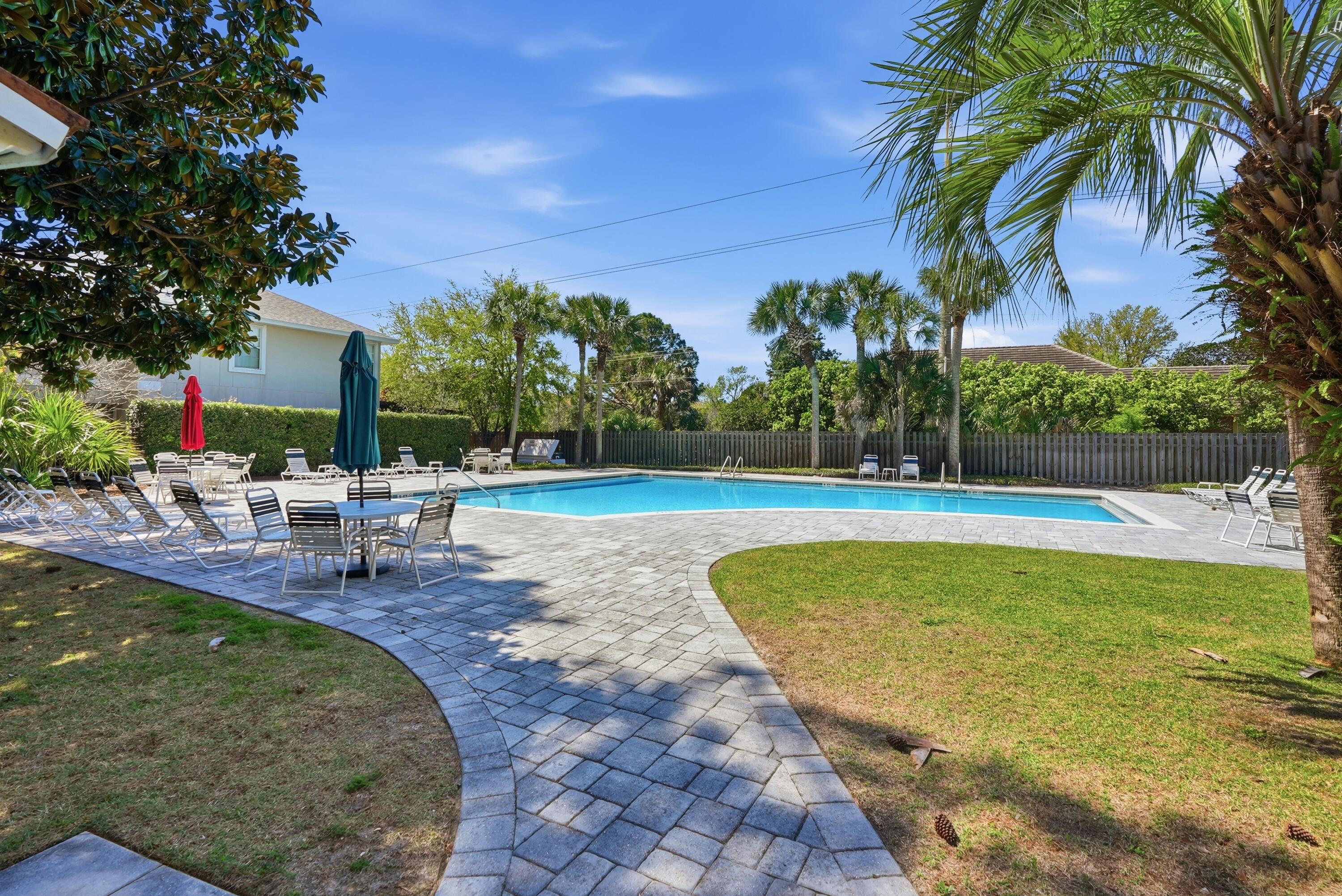 EMERALD LAKES PH 1 - Residential