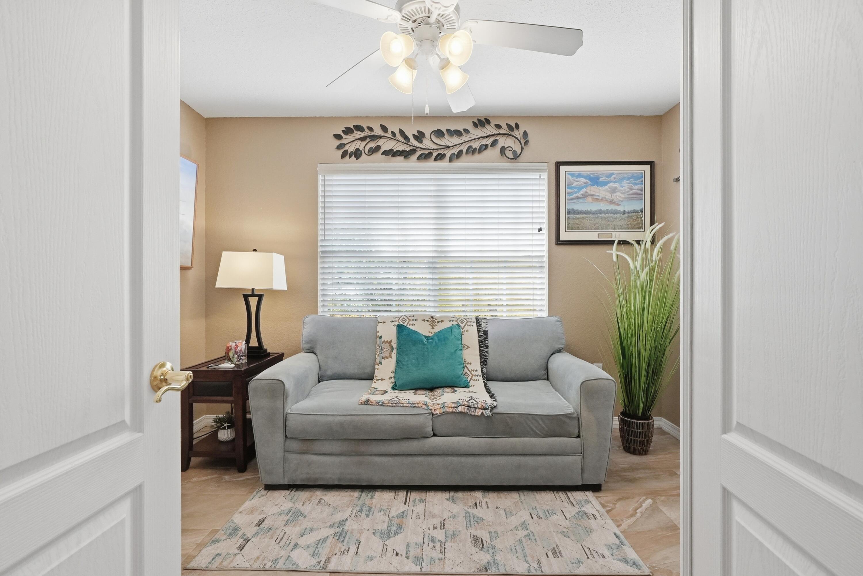 EMERALD LAKES PH 1 - Residential