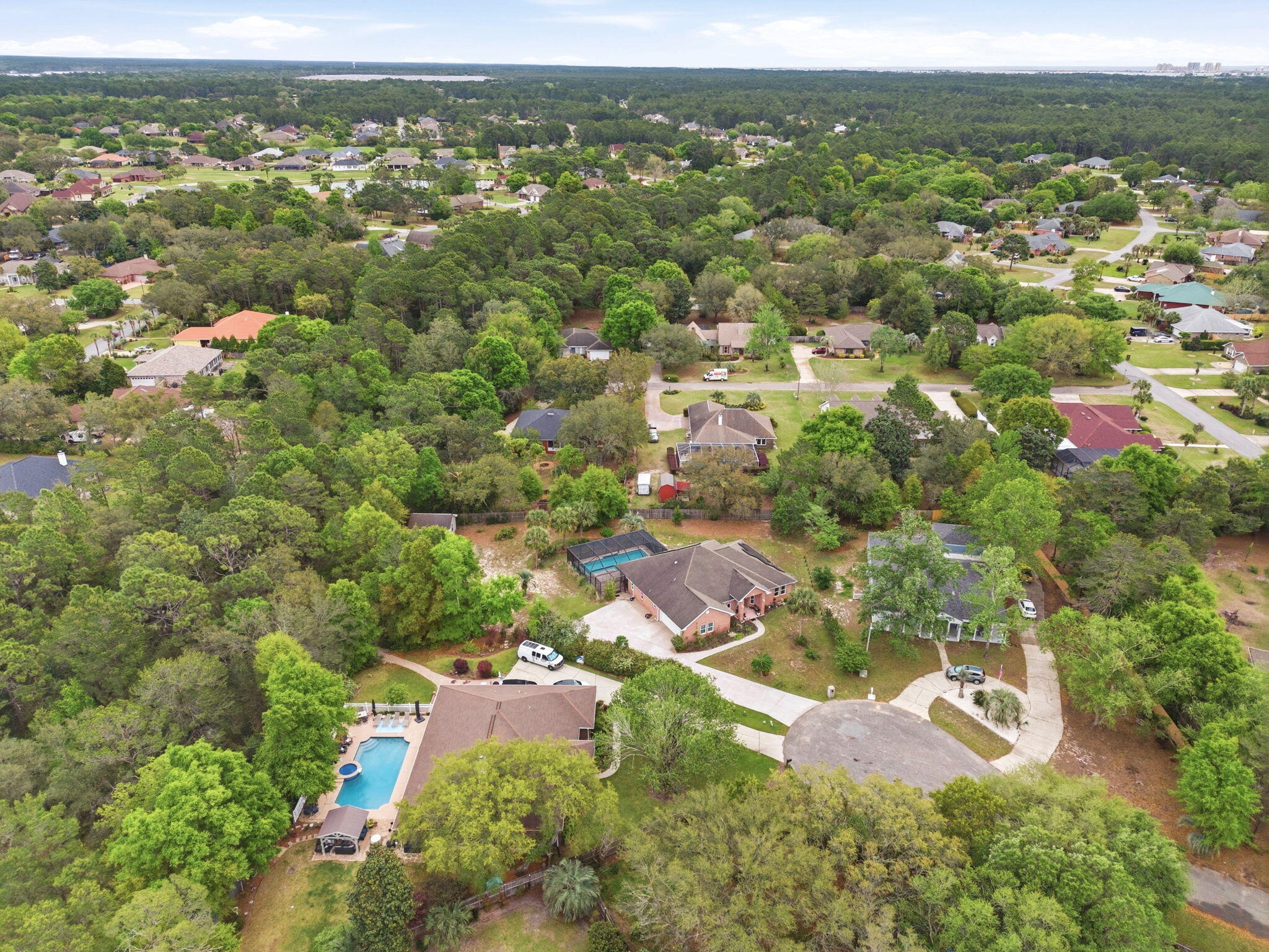 HOLLEY BY THE SEA - Residential