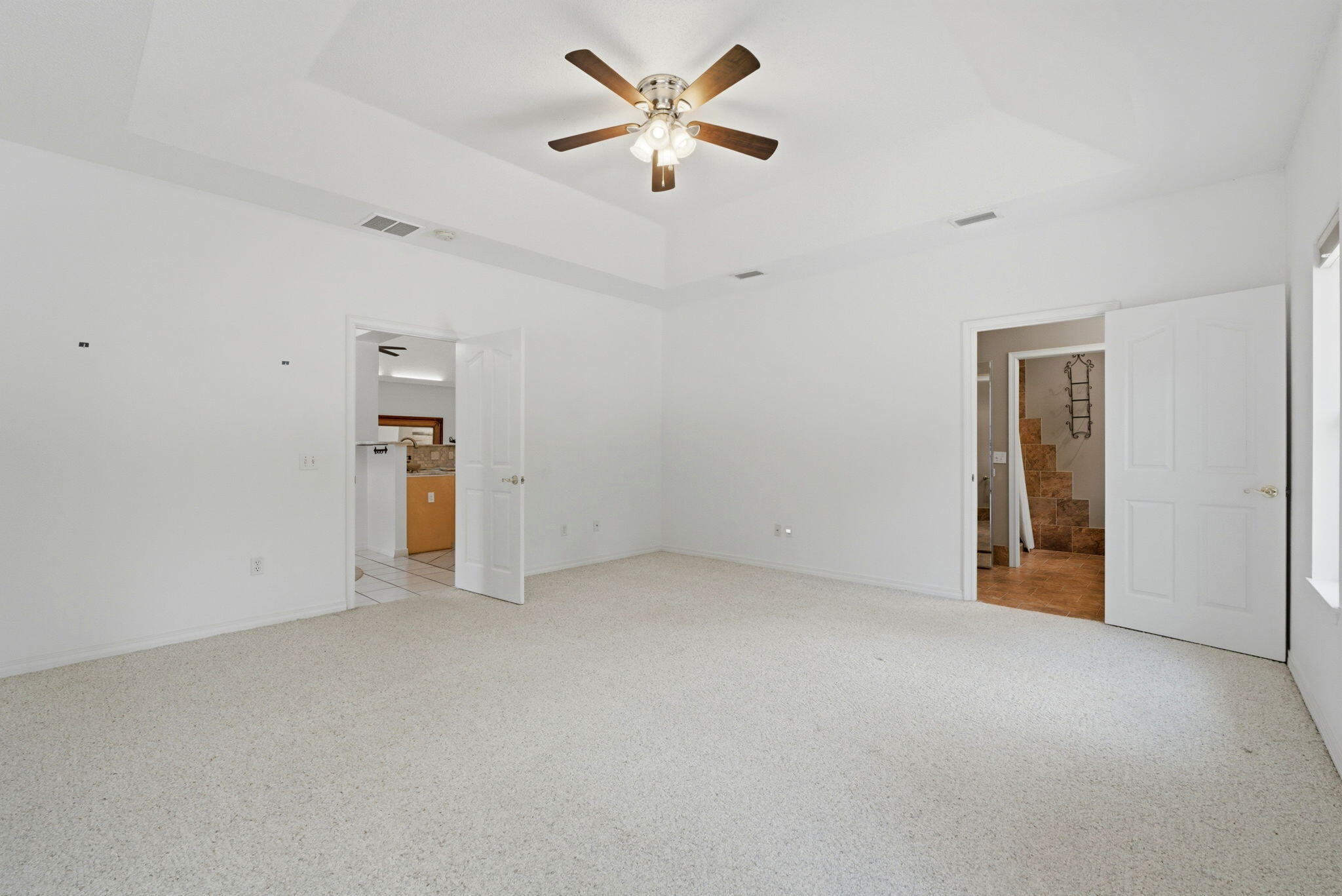 HOLLEY BY THE SEA - Residential
