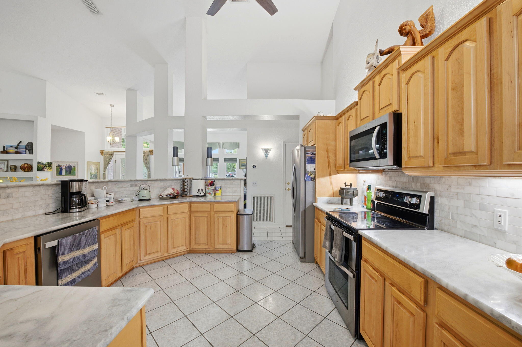 HOLLEY BY THE SEA - Residential