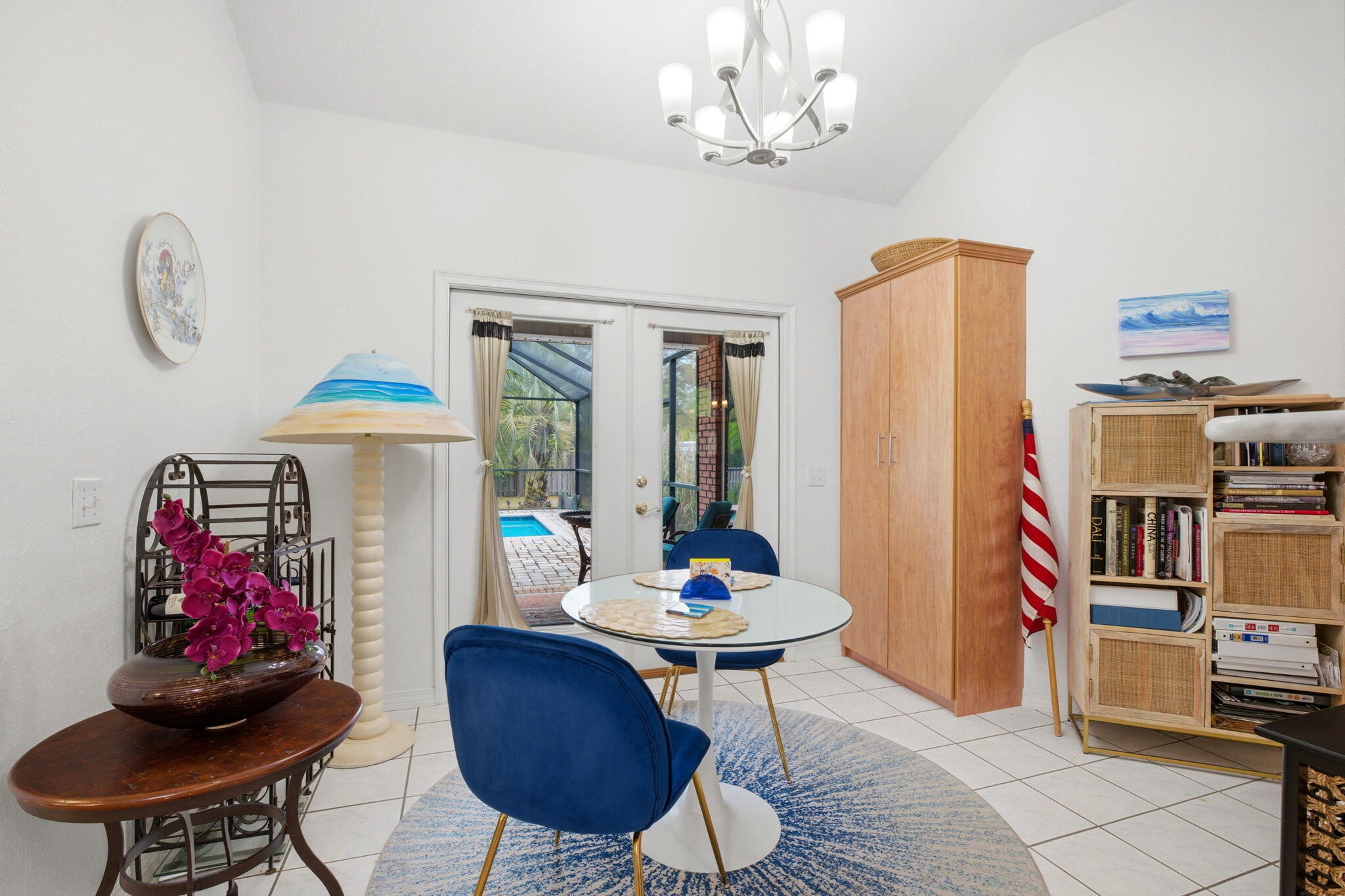 HOLLEY BY THE SEA - Residential