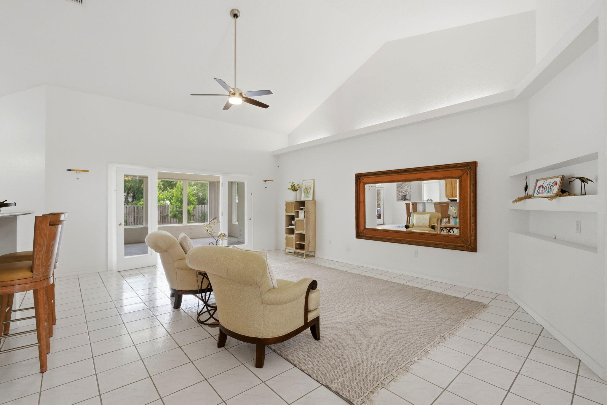 HOLLEY BY THE SEA - Residential