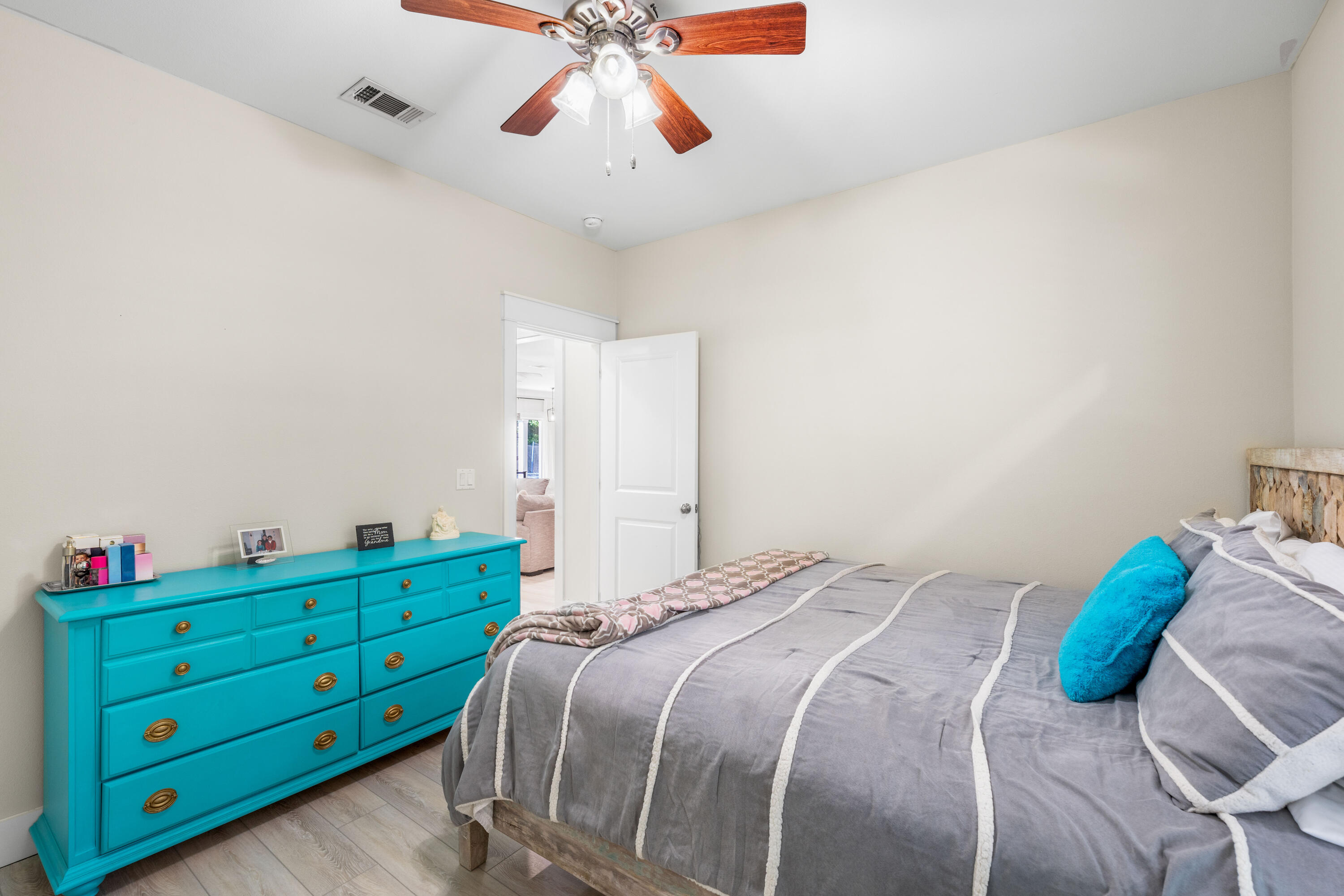 FISCHERS LANDING - Residential