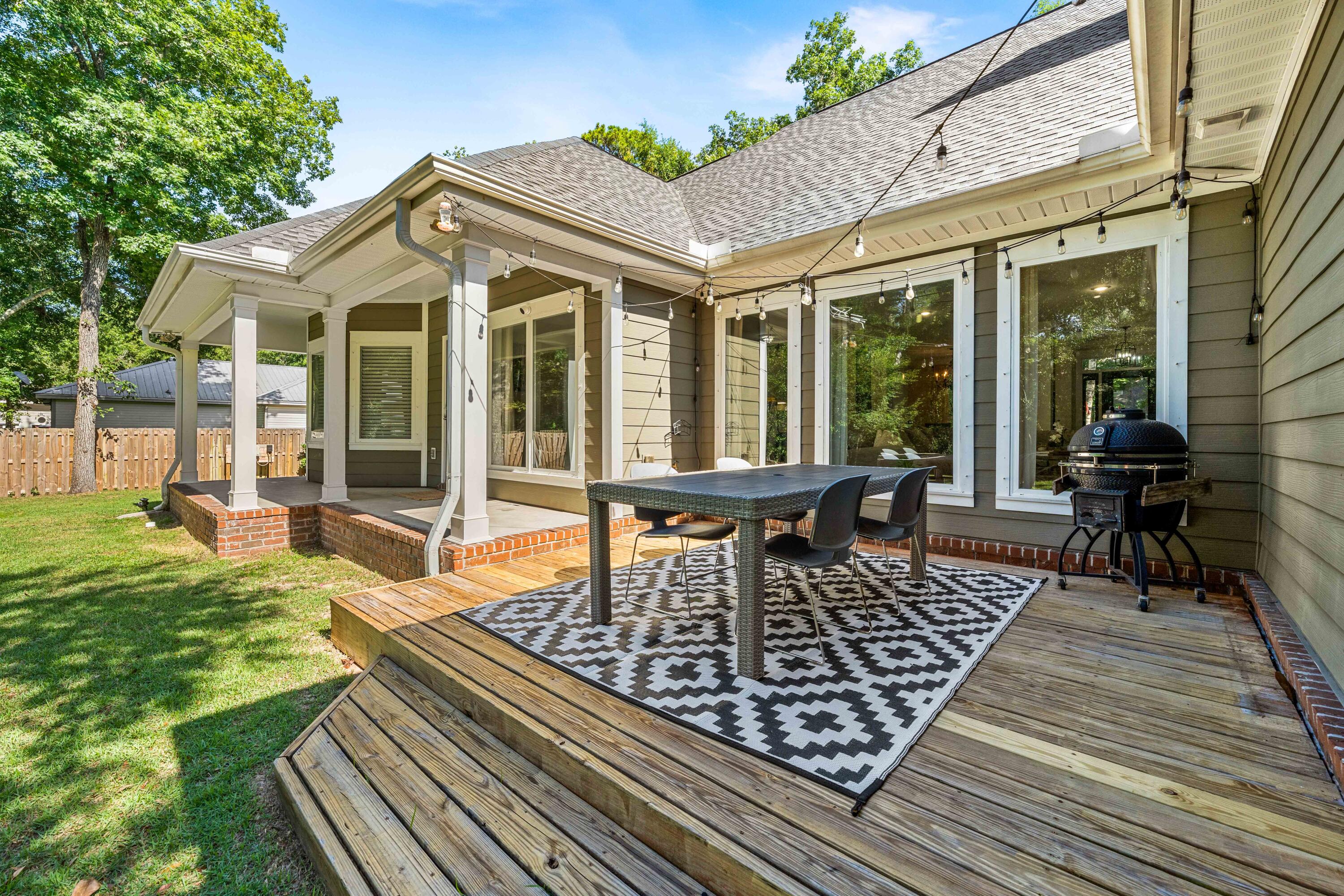 FISCHERS LANDING - Residential