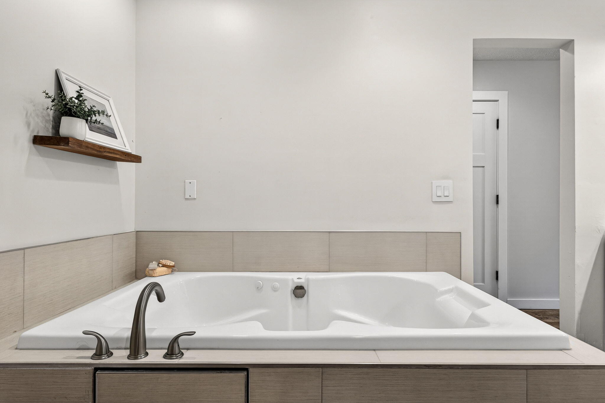 FOREST PARK ESTATES - Residential