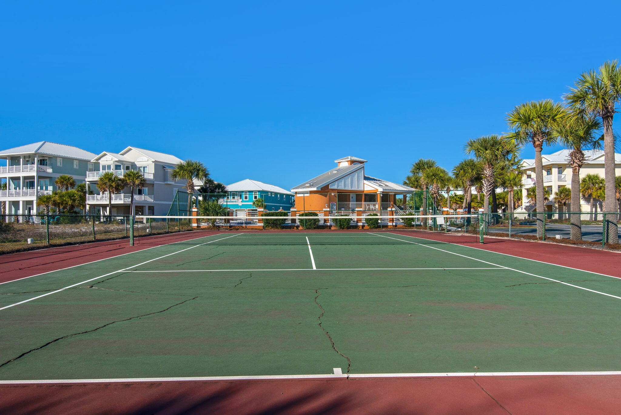 CARIBBEAN ISLES - Land