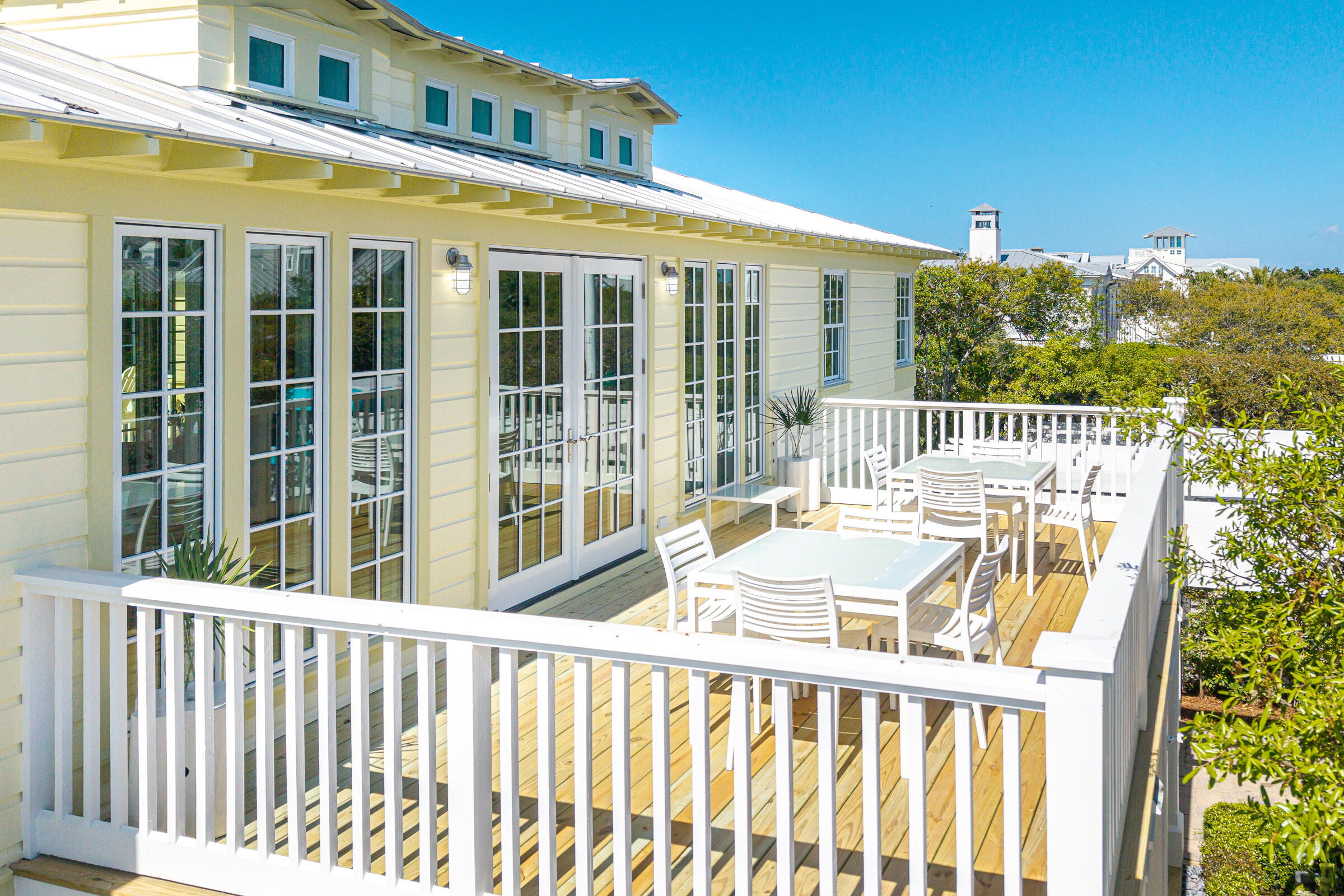 Seaside 10 - Residential