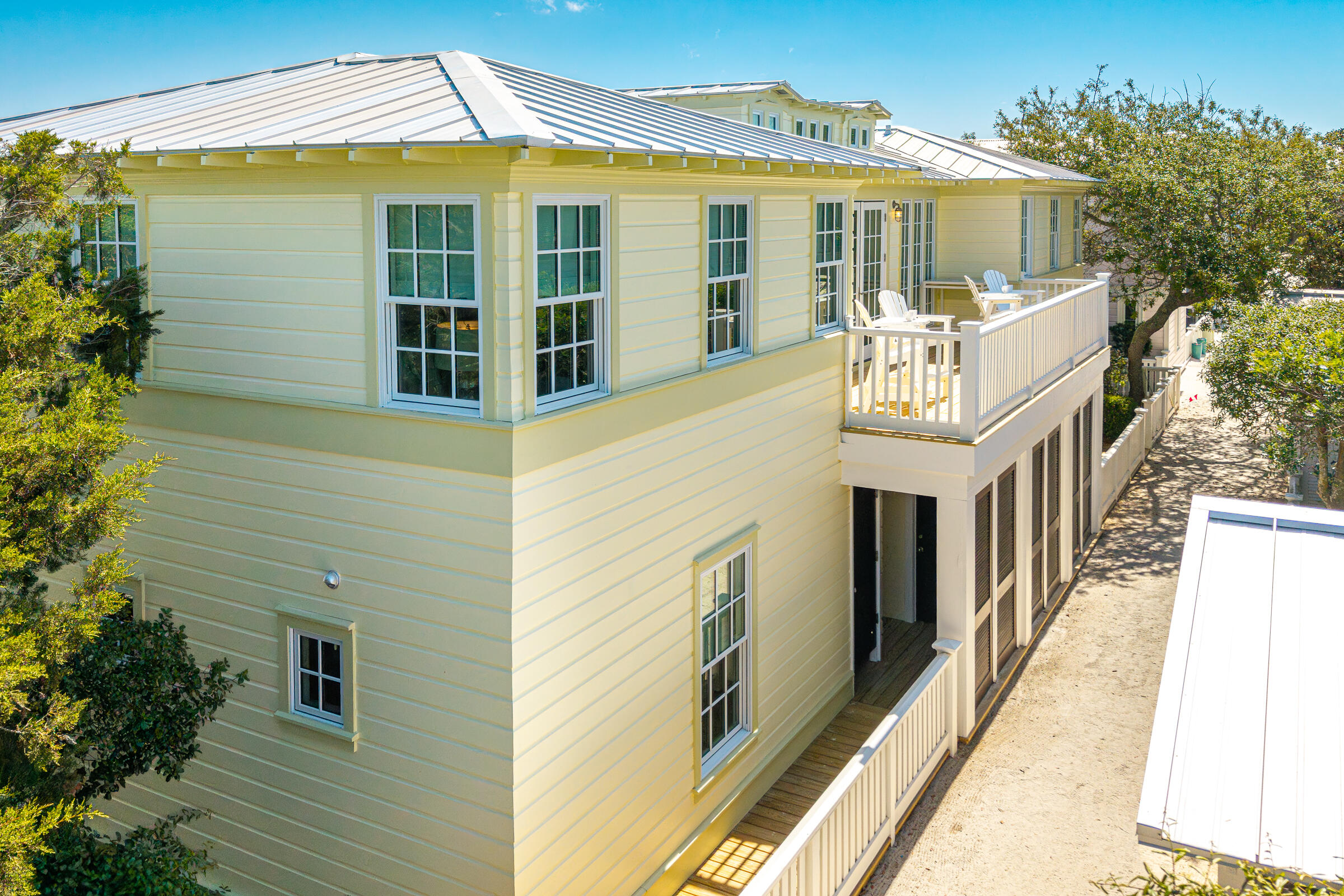 Seaside 10 - Residential