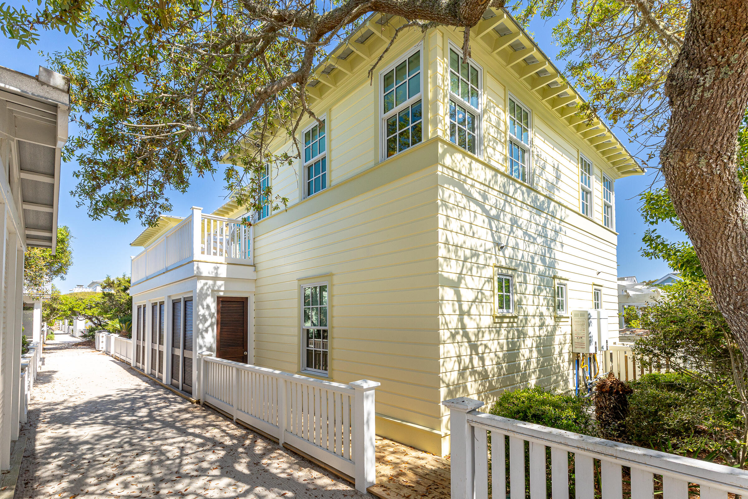 Seaside 10 - Residential