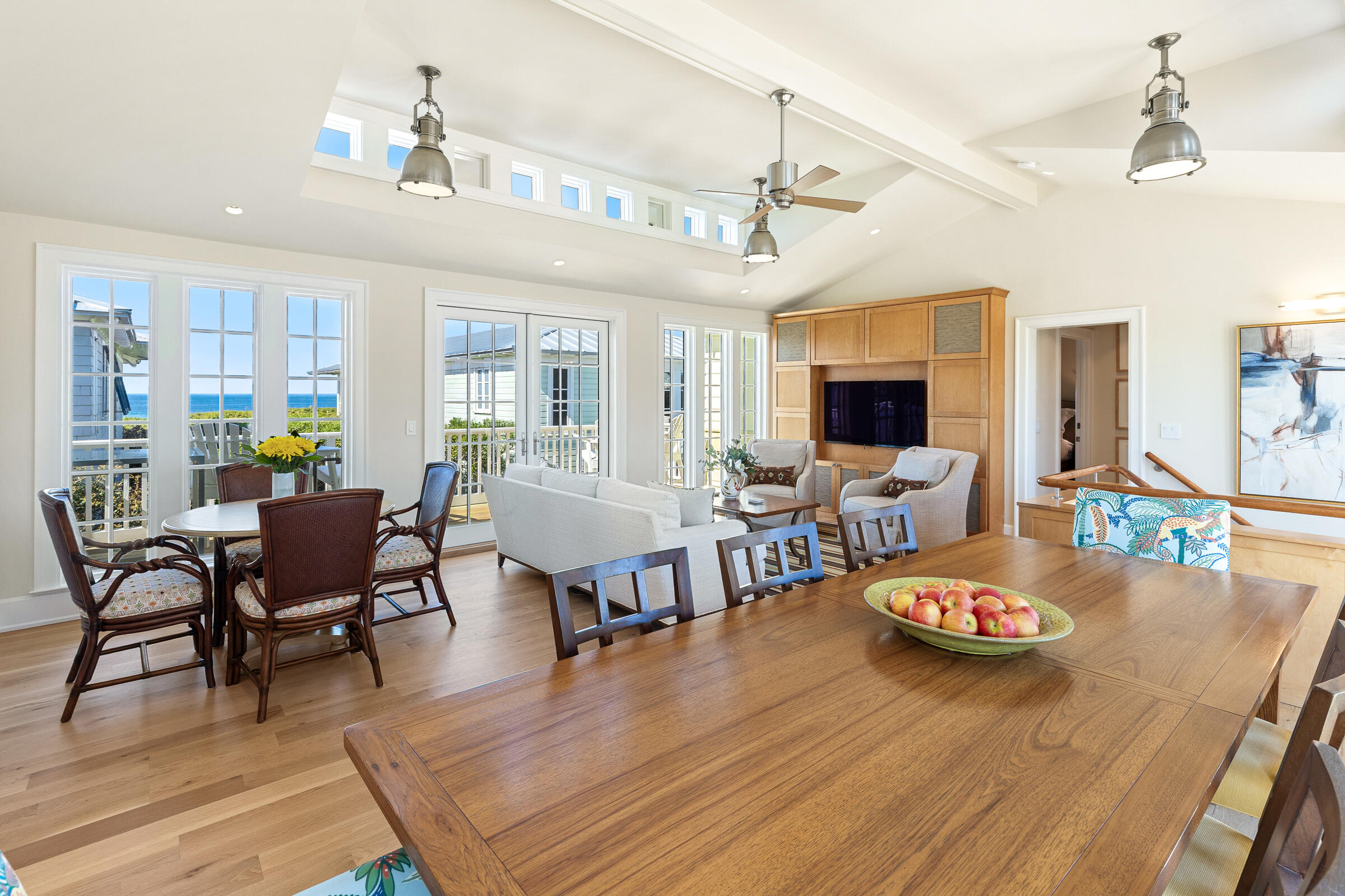 Seaside 10 - Residential