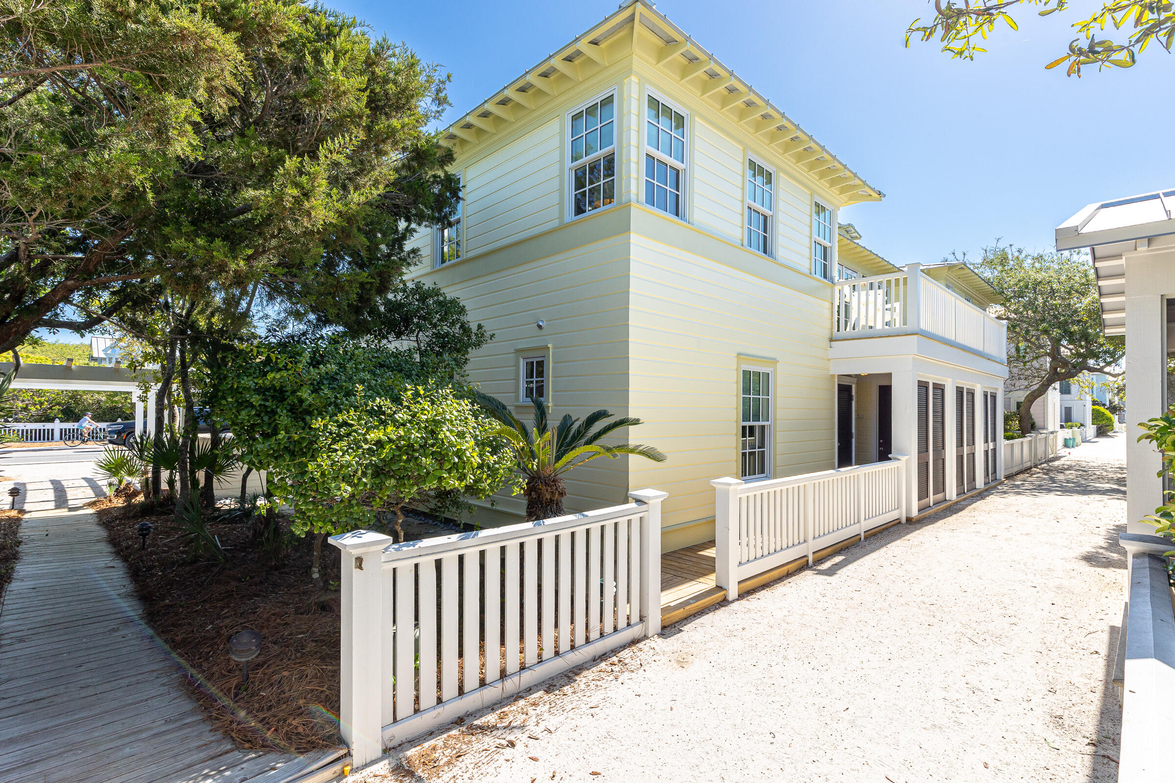 Seaside 10 - Residential