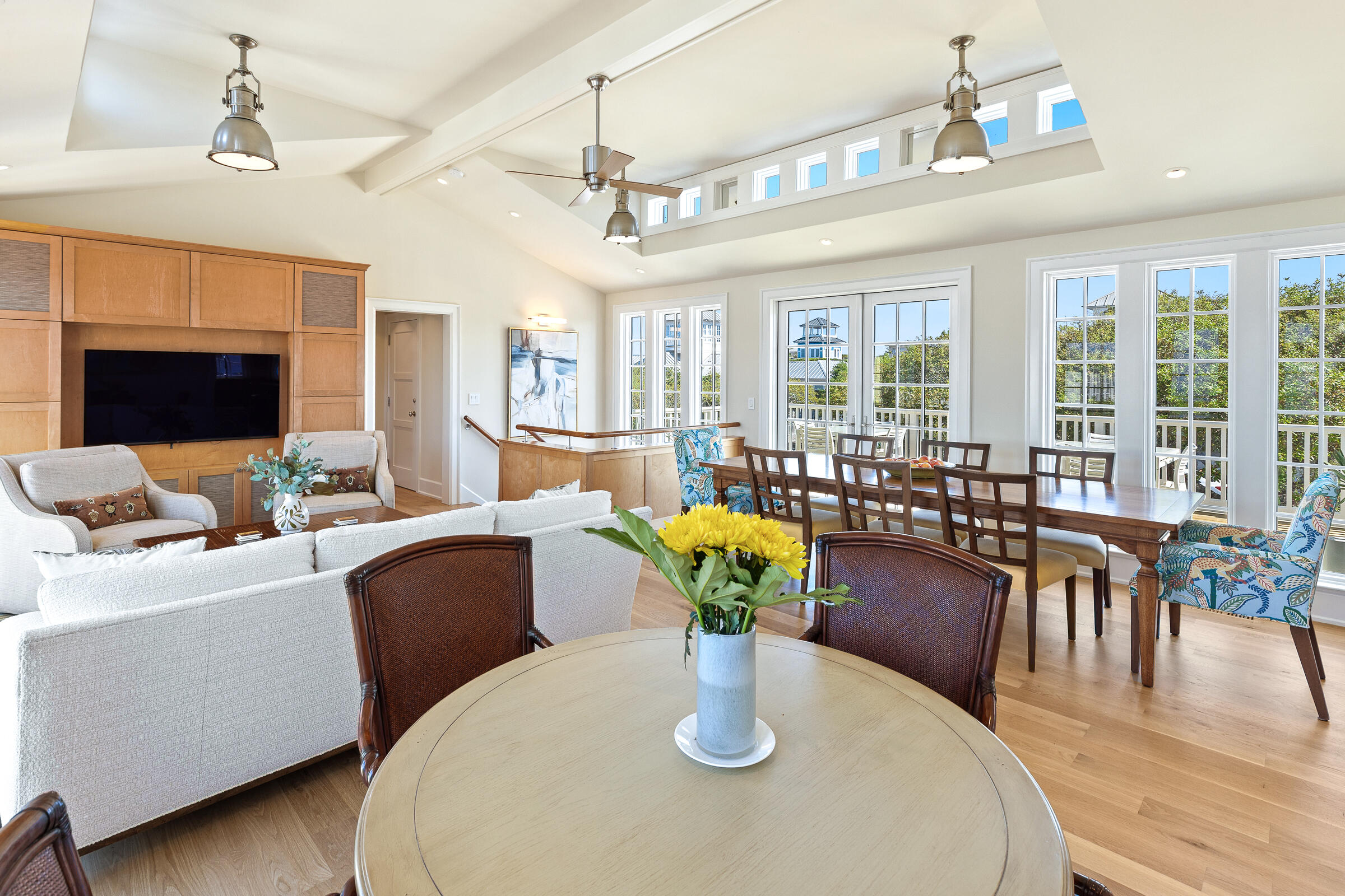 Seaside 10 - Residential