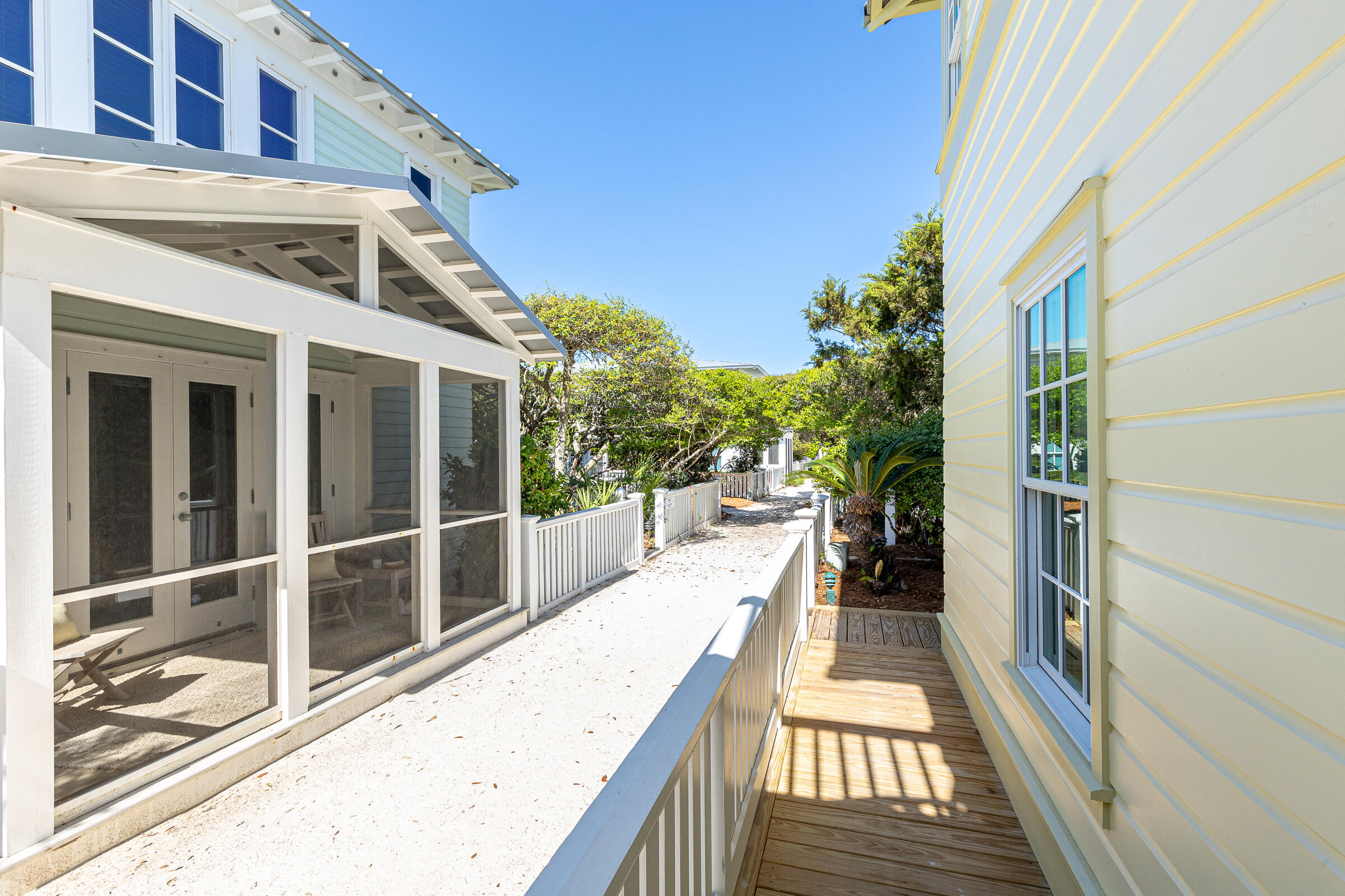 Seaside 10 - Residential