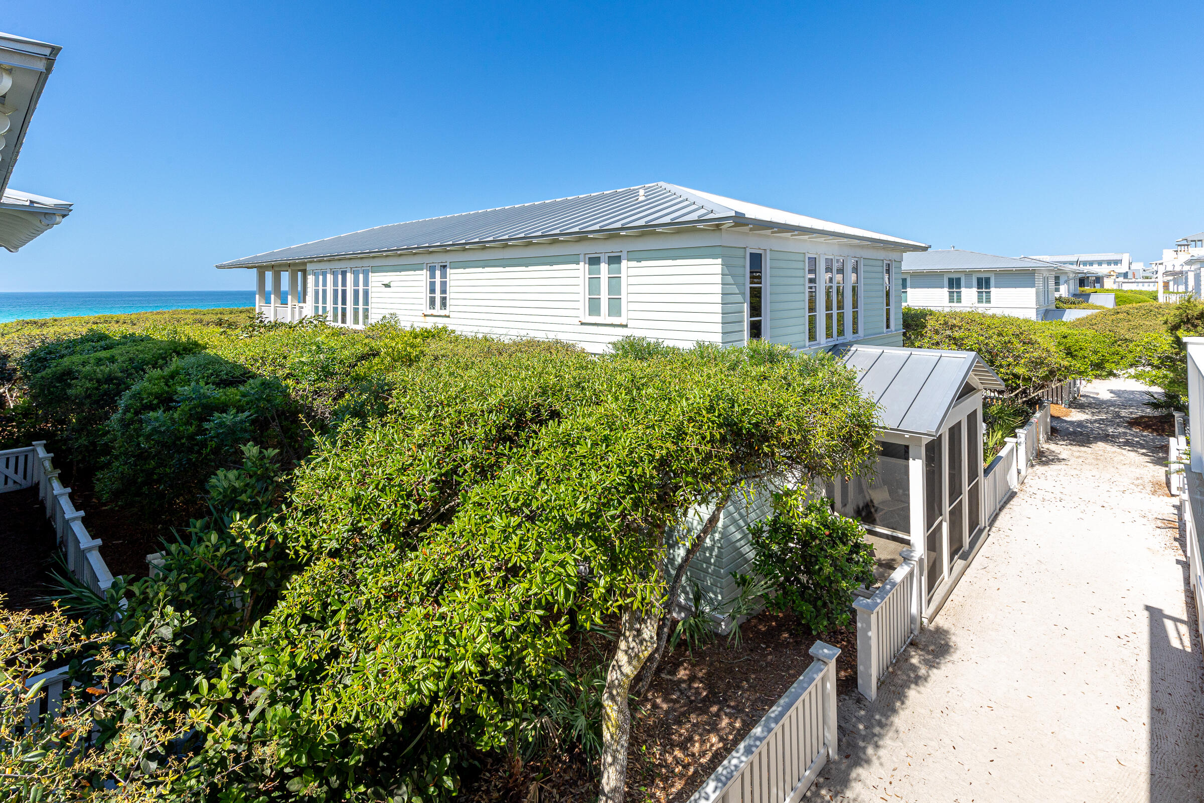 Seaside 10 - Residential