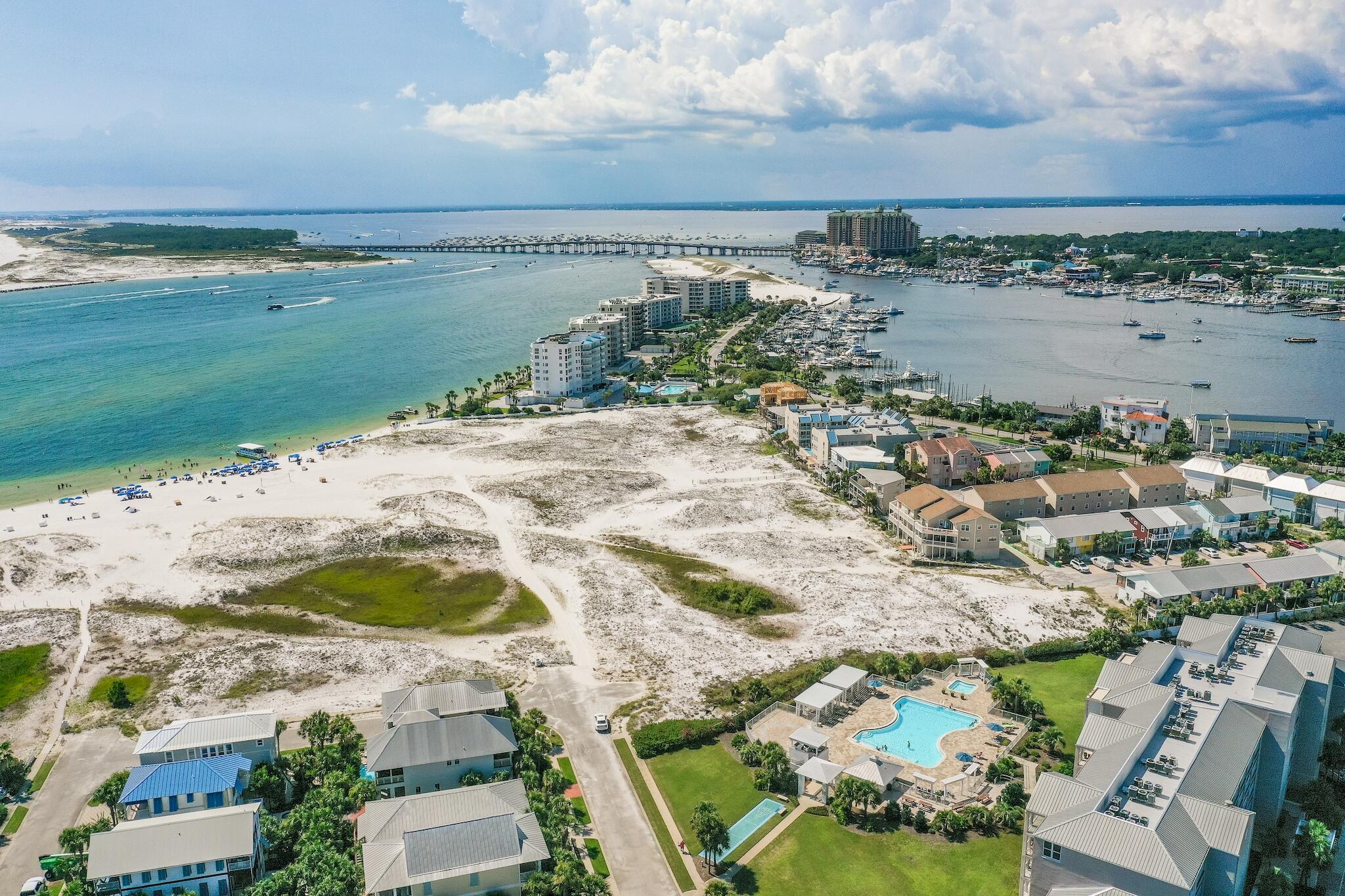 DESTIN POINTE - Residential