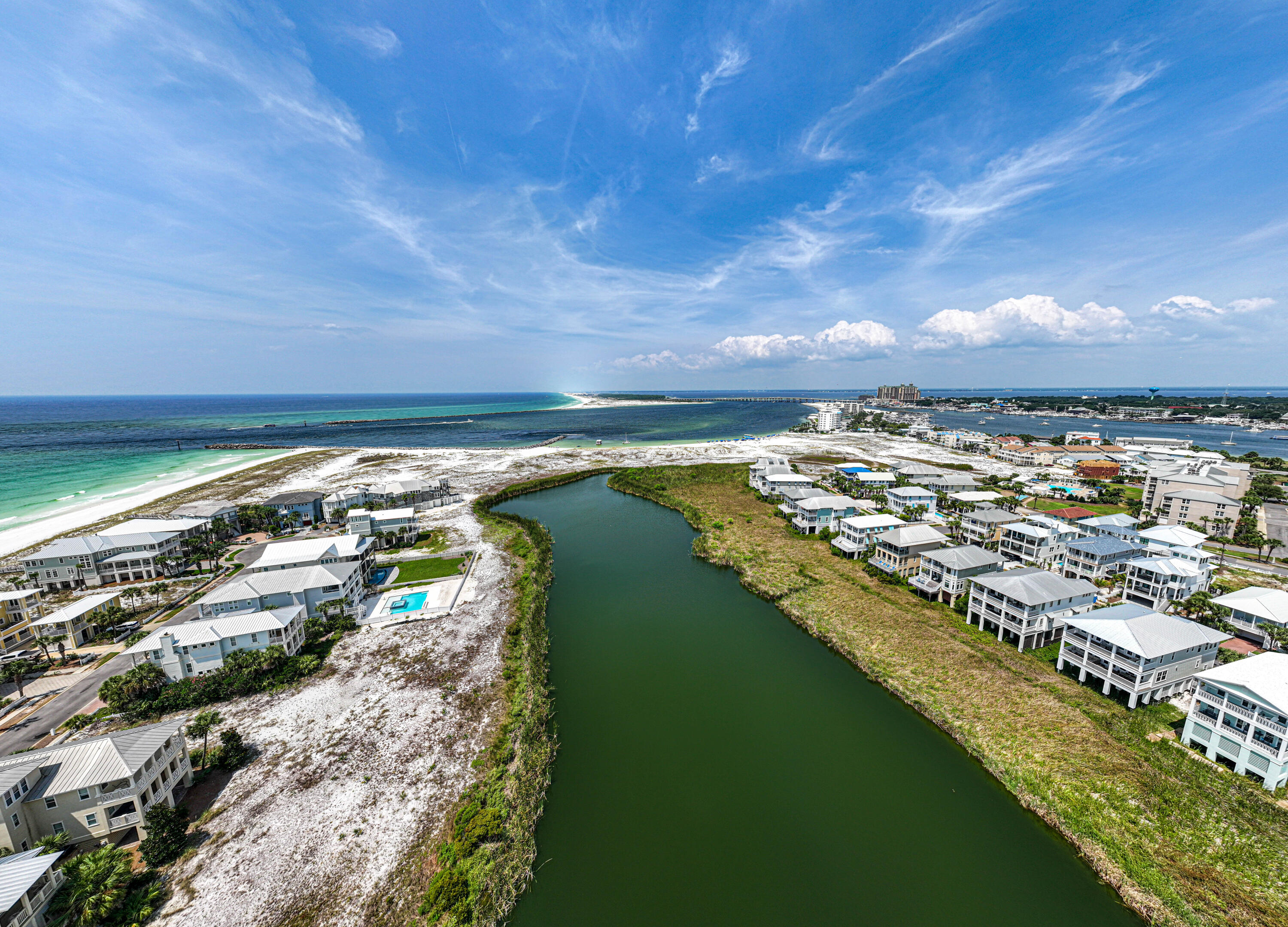 DESTIN POINTE - Residential