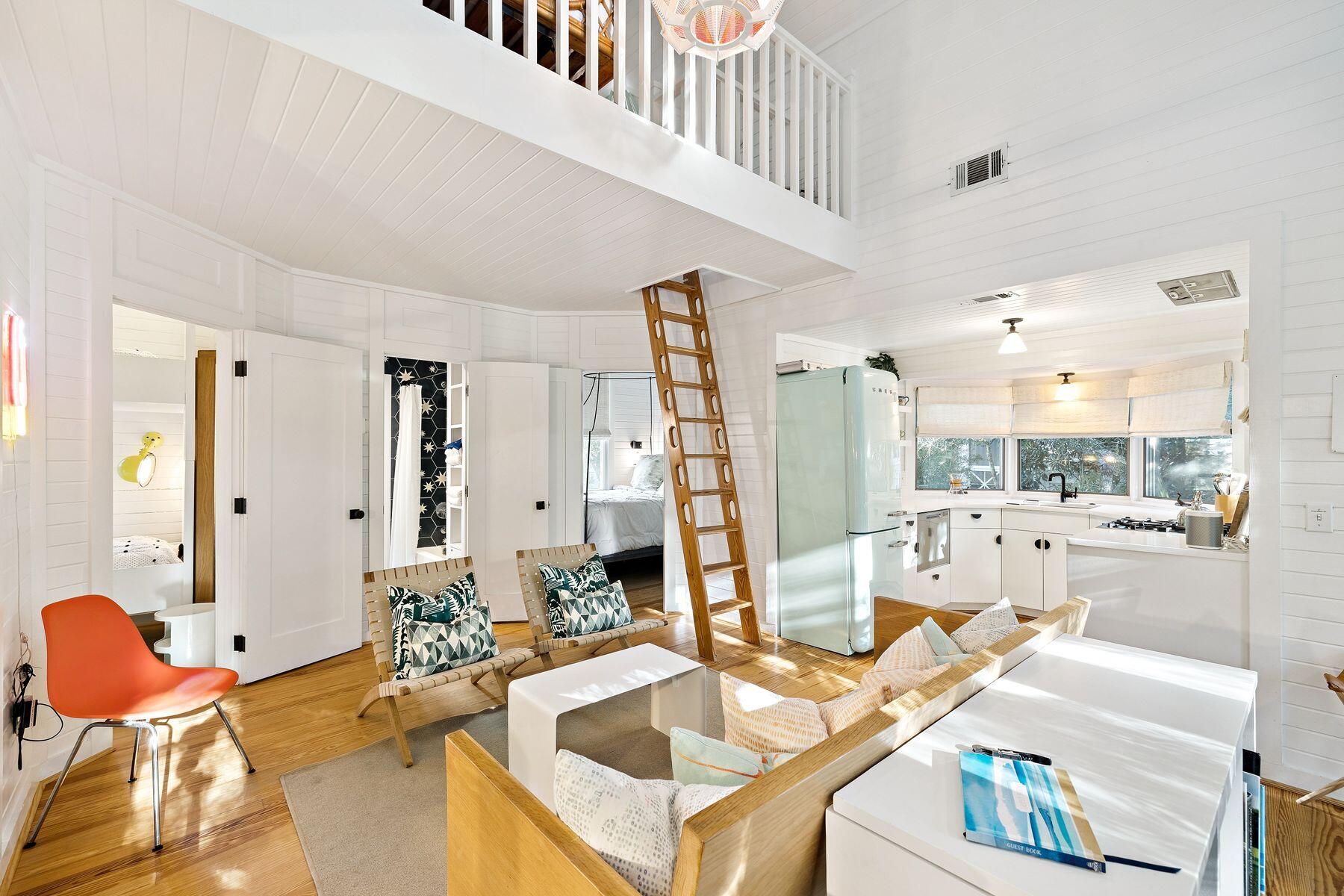 SEASIDE 01 - Residential