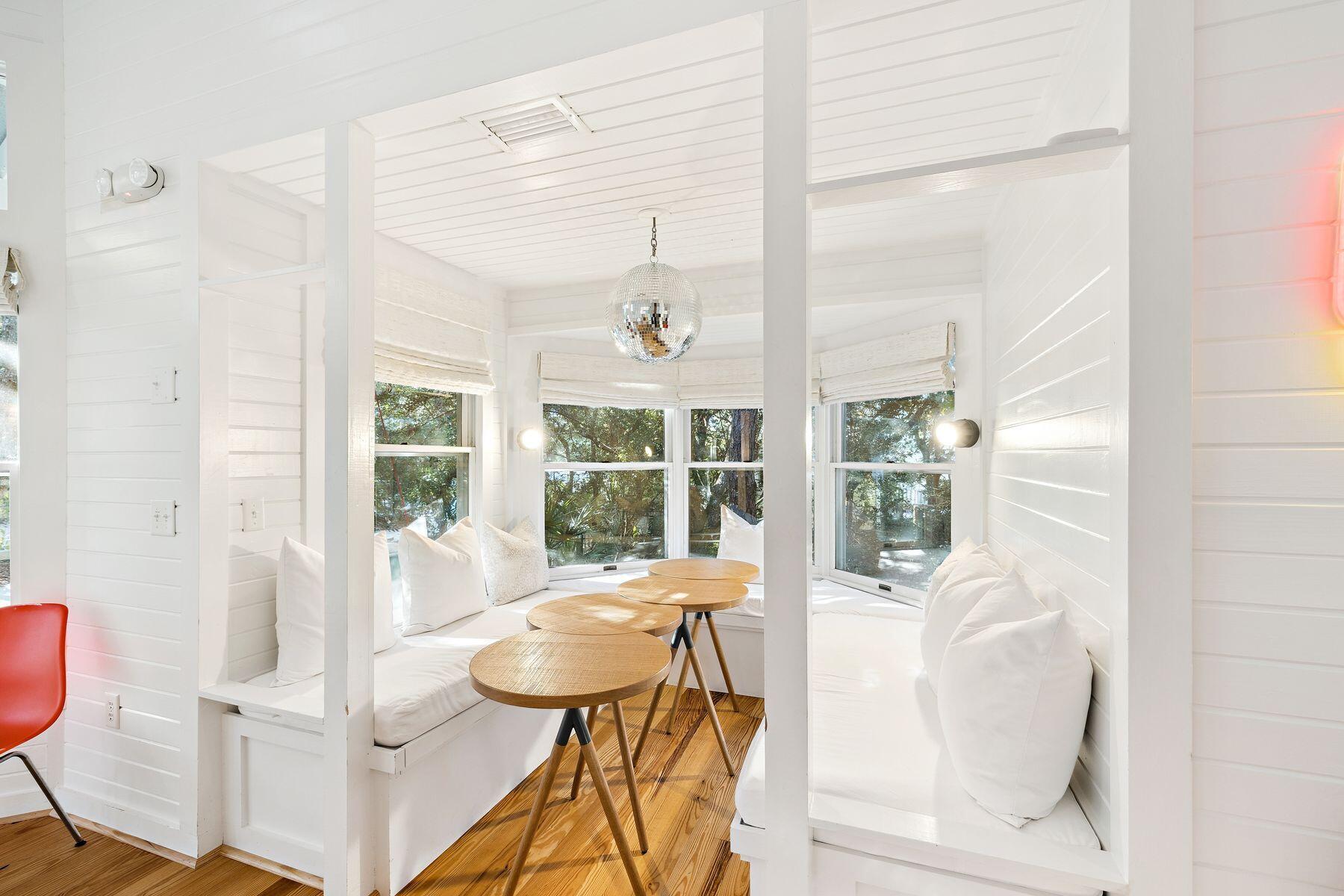 SEASIDE 01 - Residential