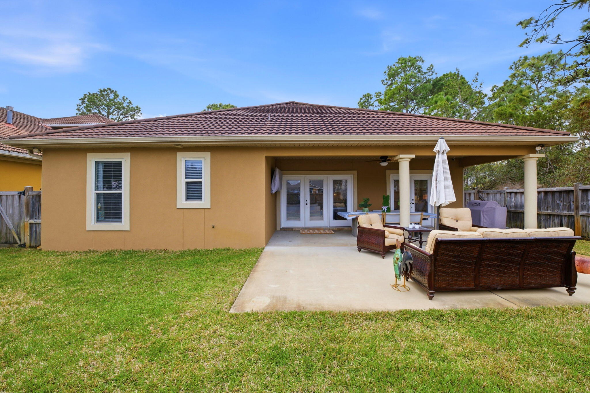 PALMETTO LAKE PRESERVE - Residential