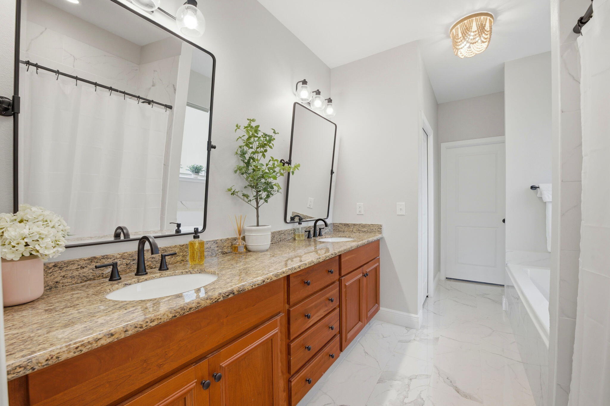 PALMETTO LAKE PRESERVE - Residential