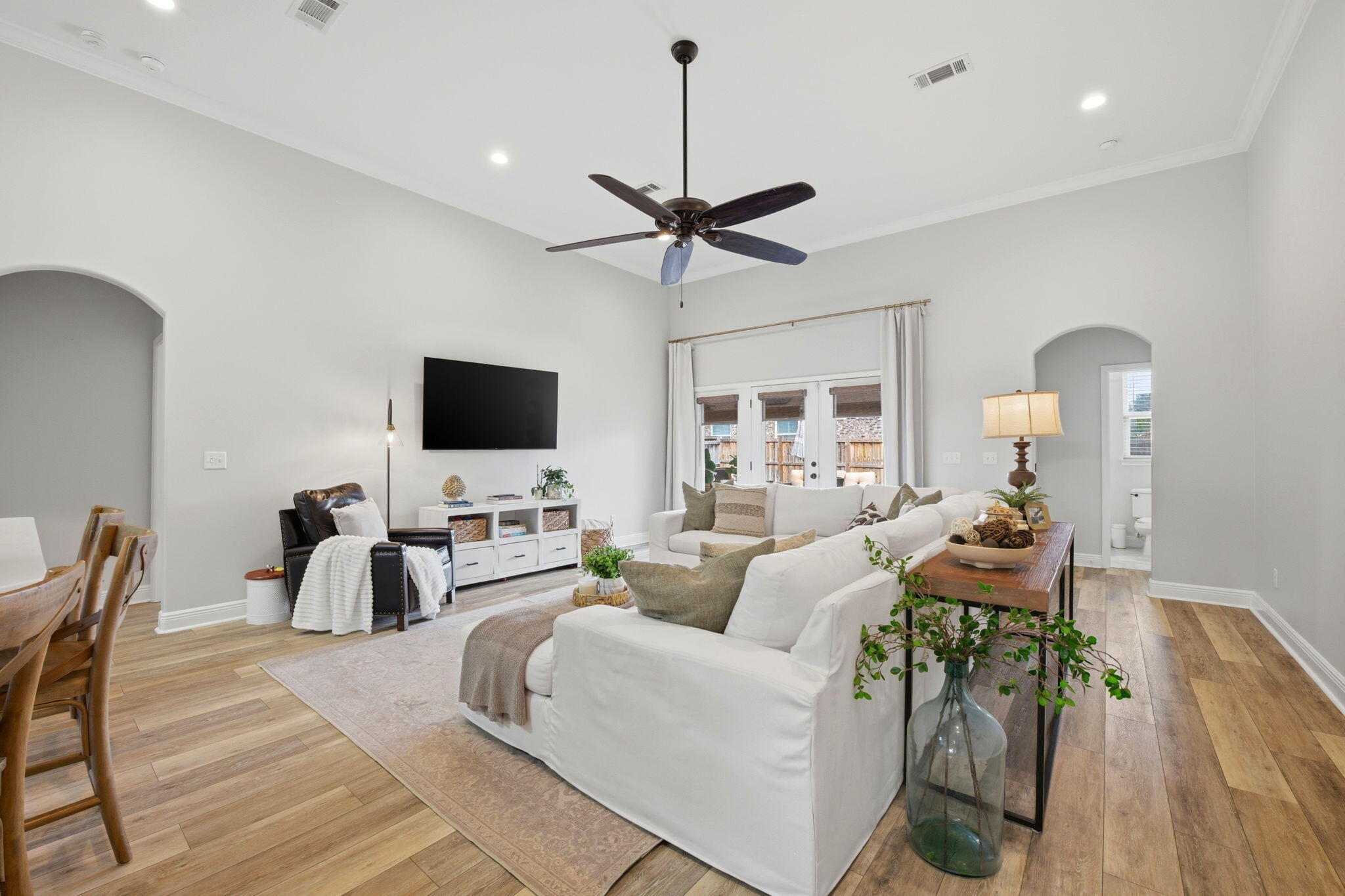 PALMETTO LAKE PRESERVE - Residential