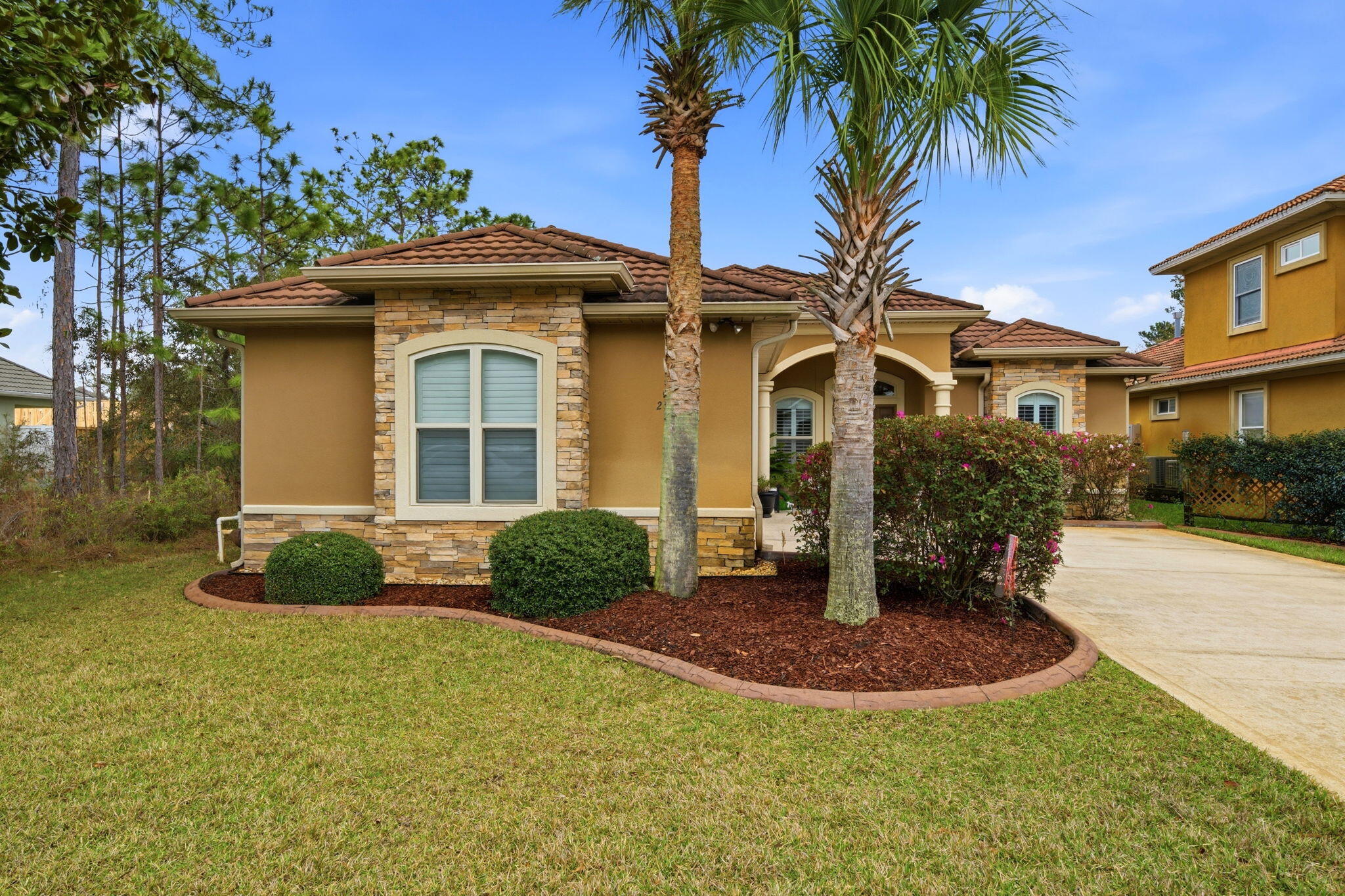 PALMETTO LAKE PRESERVE - Residential