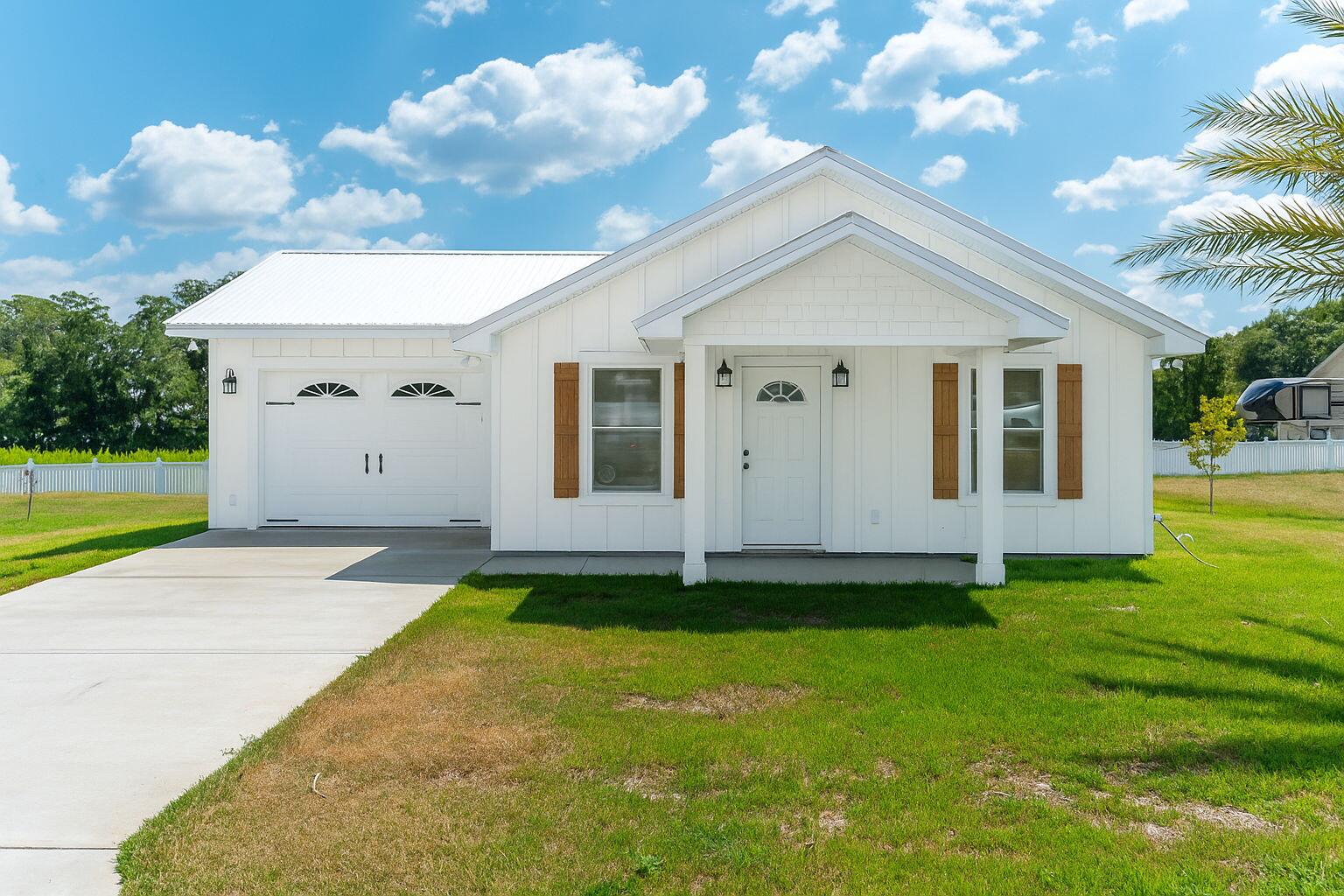 JACKSON LANDING SUB-DIV - Residential Lease