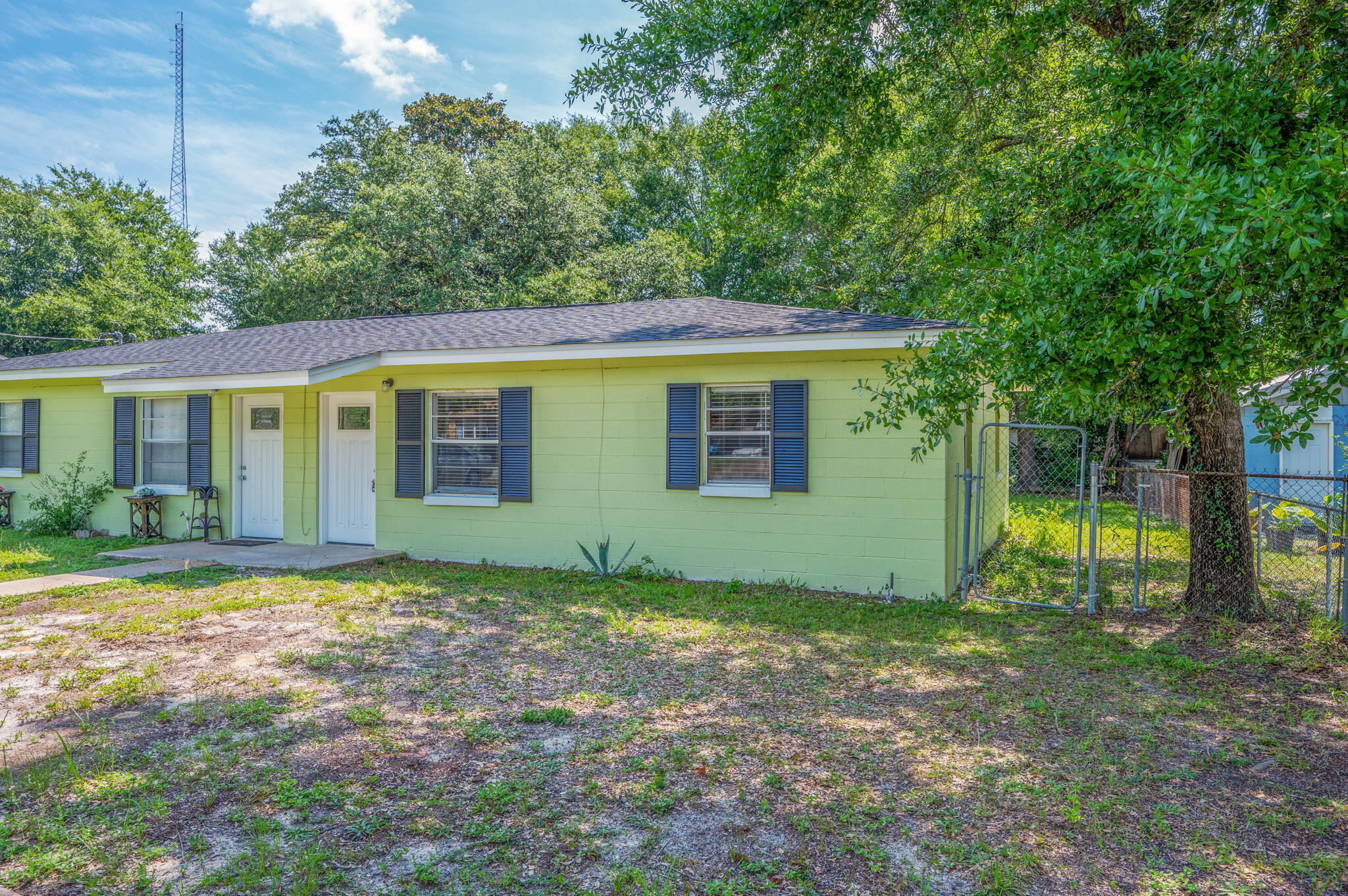 RACETRACK ROAD 1ST - Residential Lease