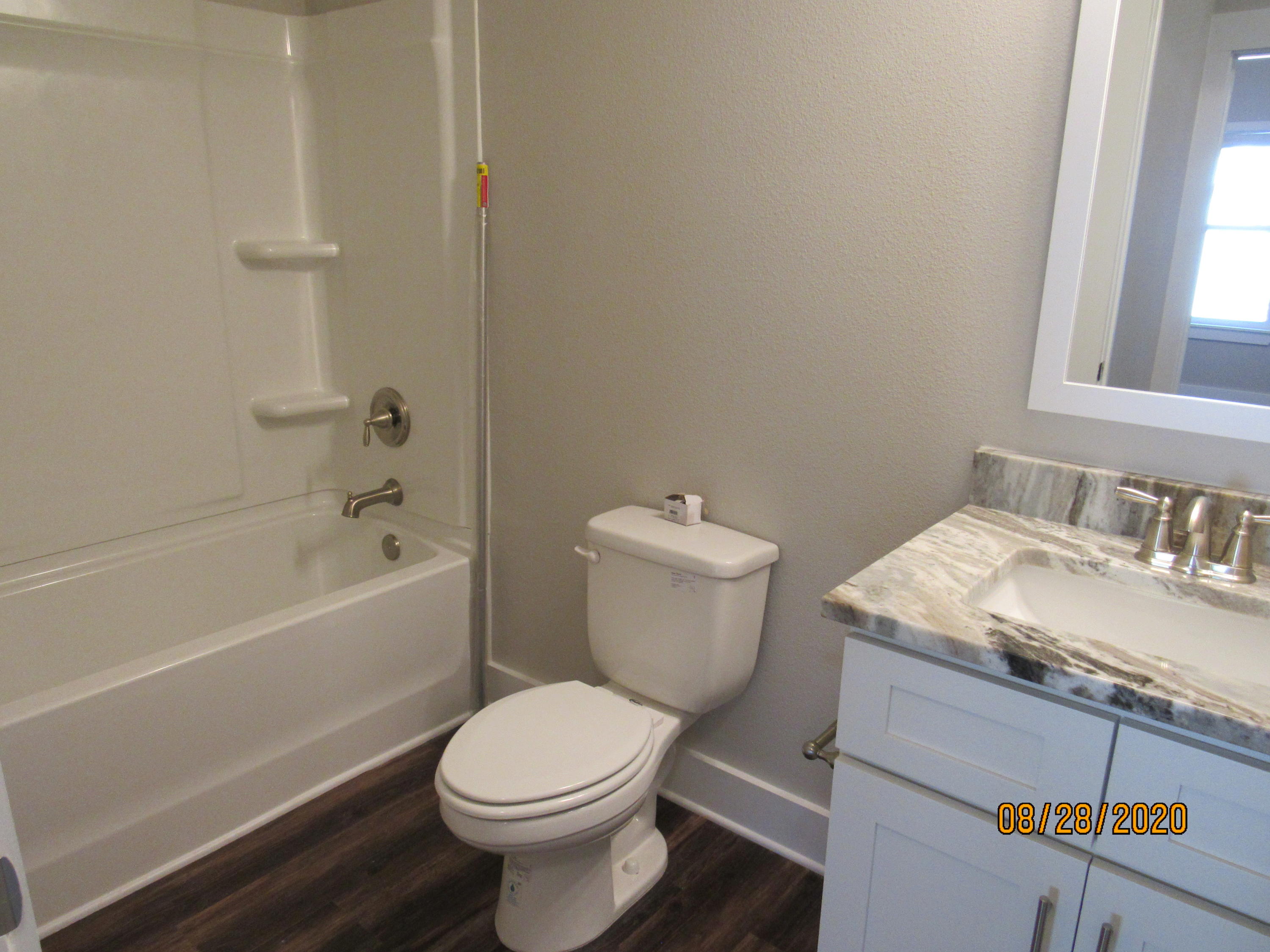 VERANDAS AT FREEPORT - Residential Lease