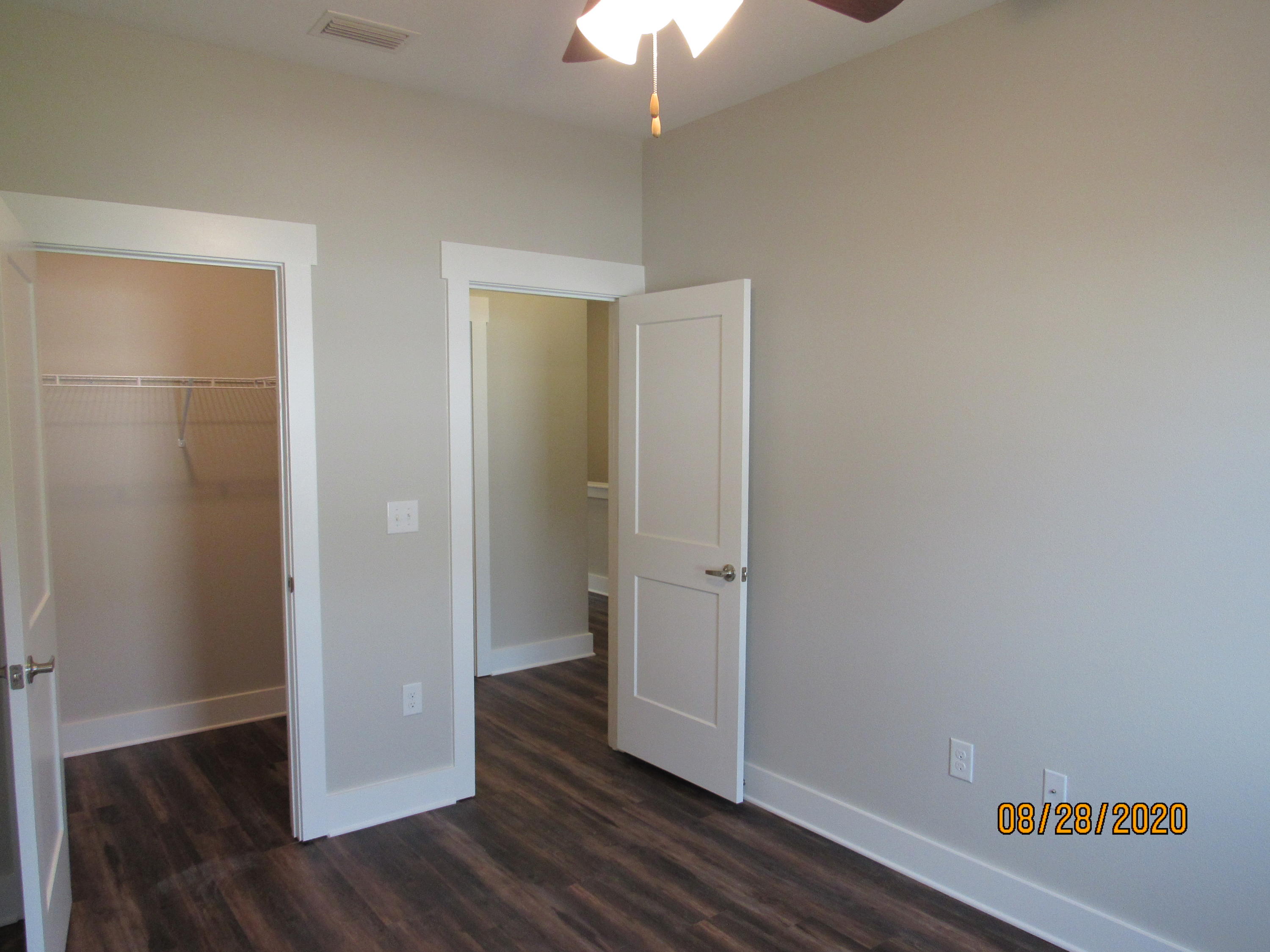 VERANDAS AT FREEPORT - Residential Lease