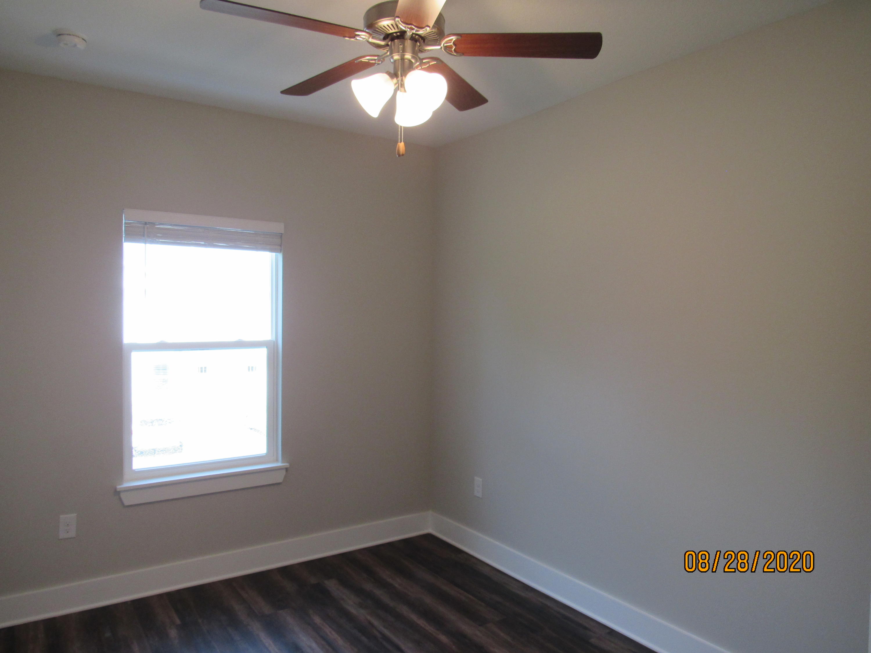 VERANDAS AT FREEPORT - Residential Lease