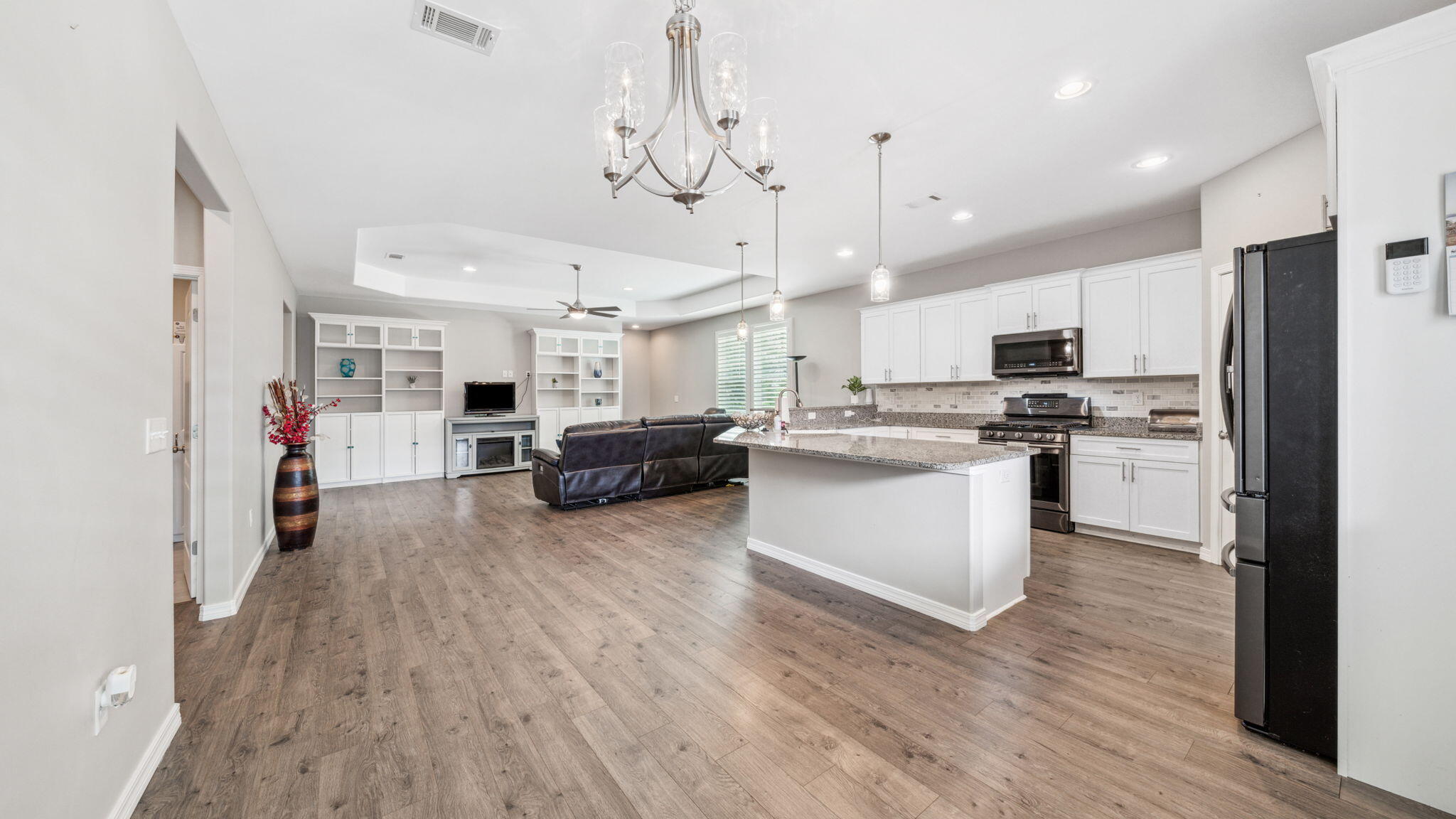 PELICAN BAY S/D - Residential