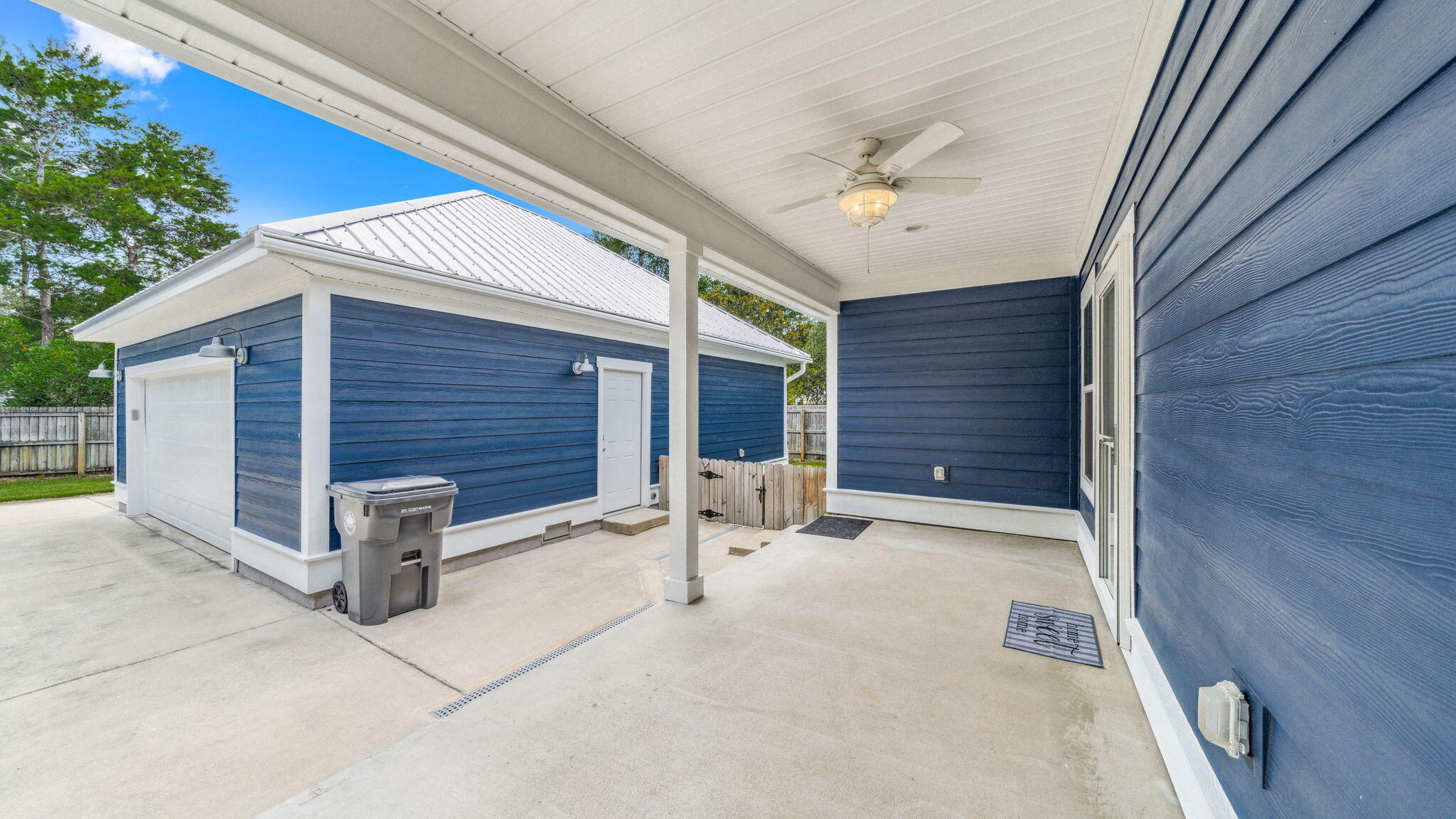 PELICAN BAY S/D - Residential