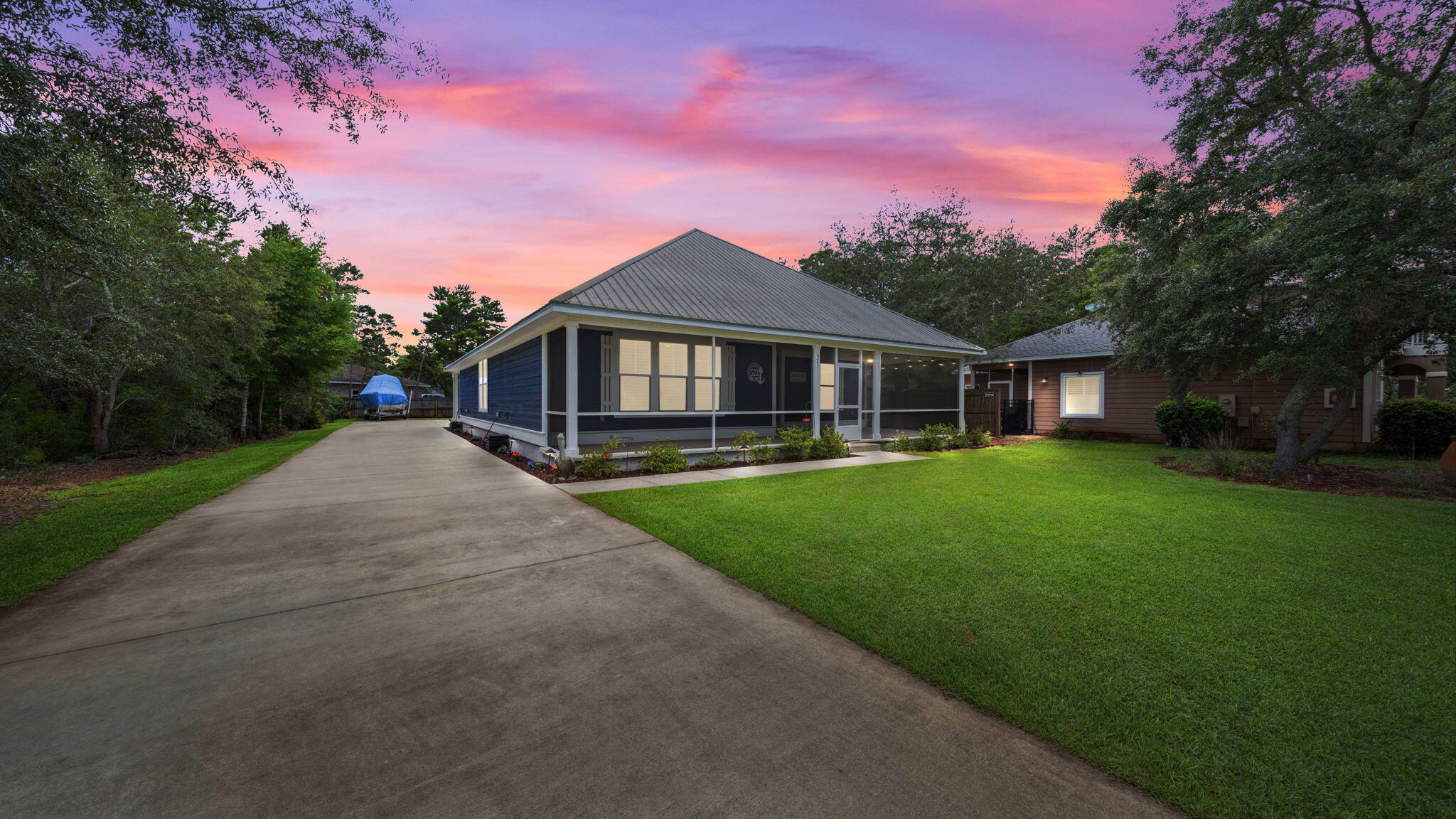 PELICAN BAY S/D - Residential