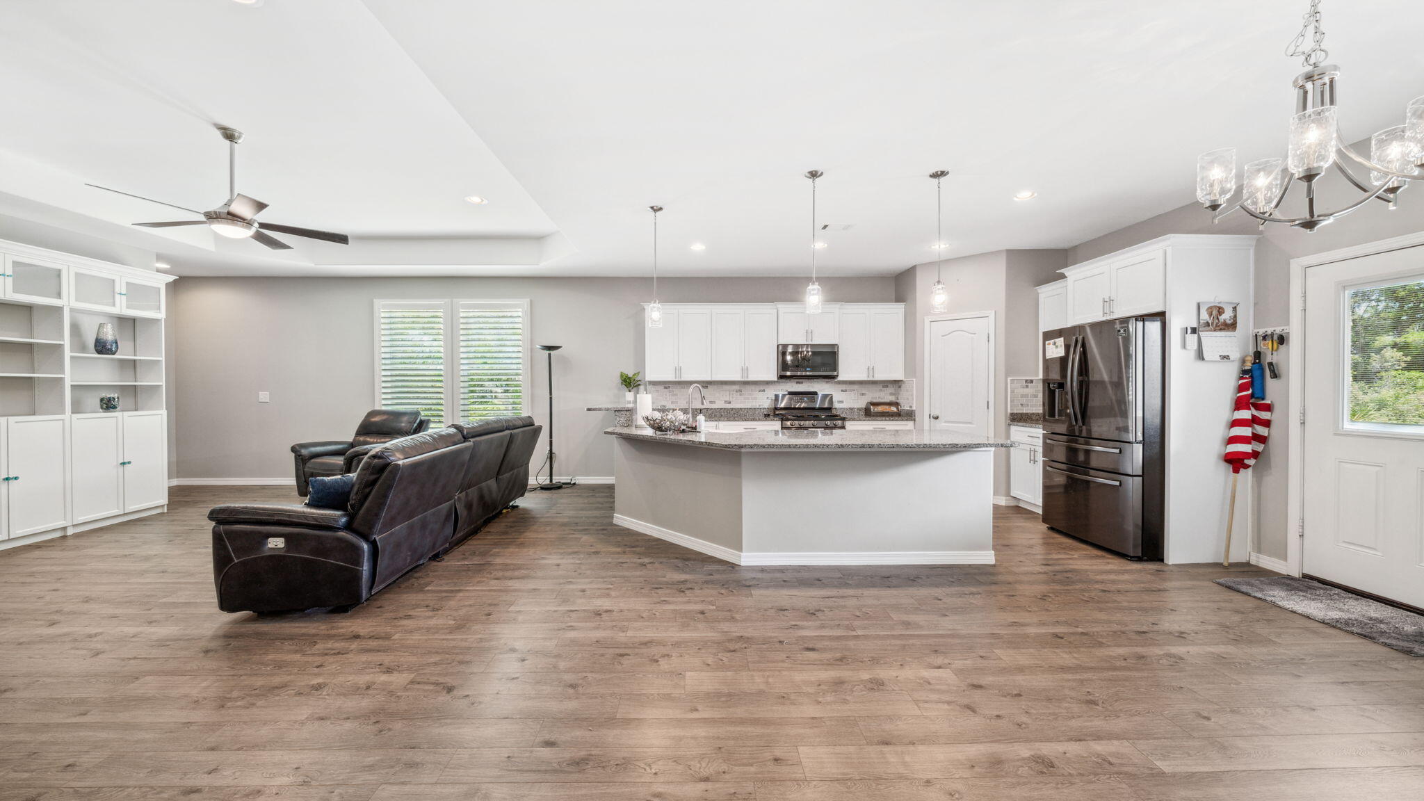 PELICAN BAY S/D - Residential