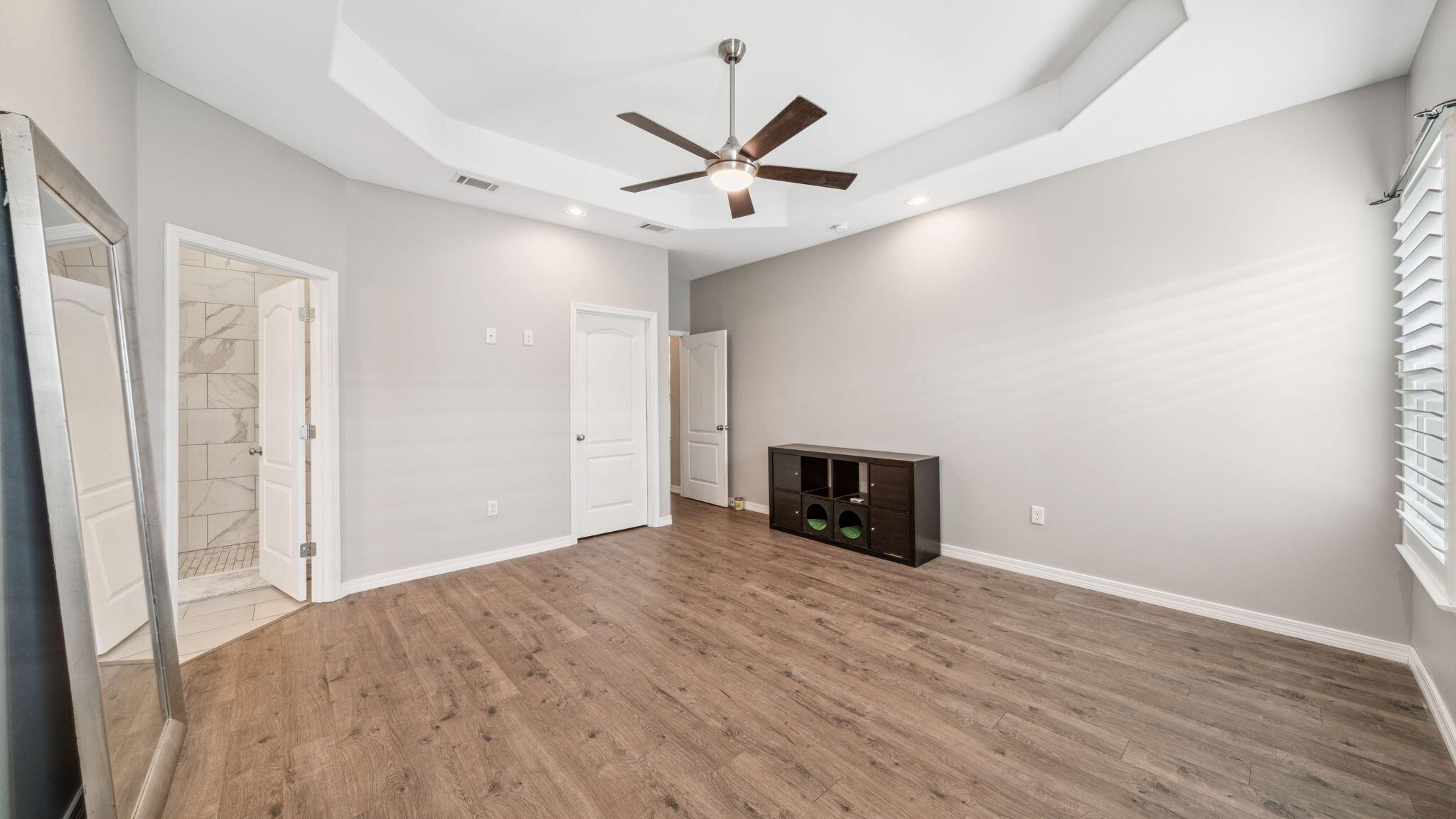 PELICAN BAY S/D - Residential