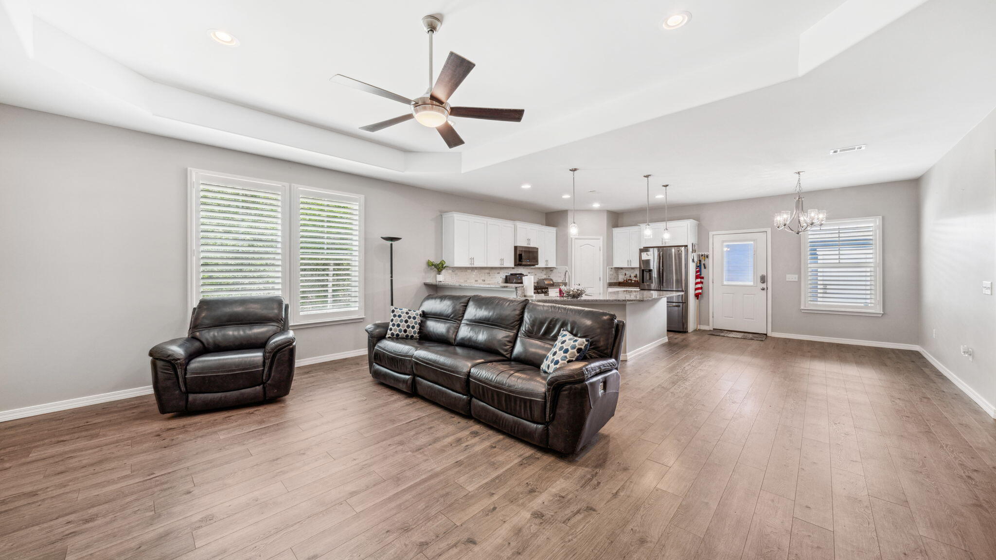 PELICAN BAY S/D - Residential