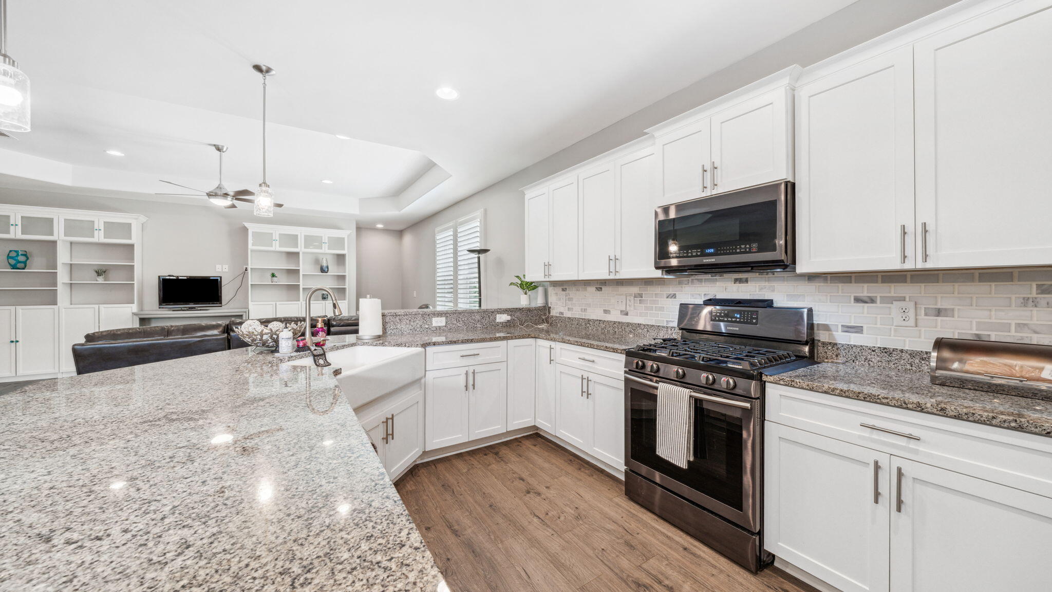 PELICAN BAY S/D - Residential