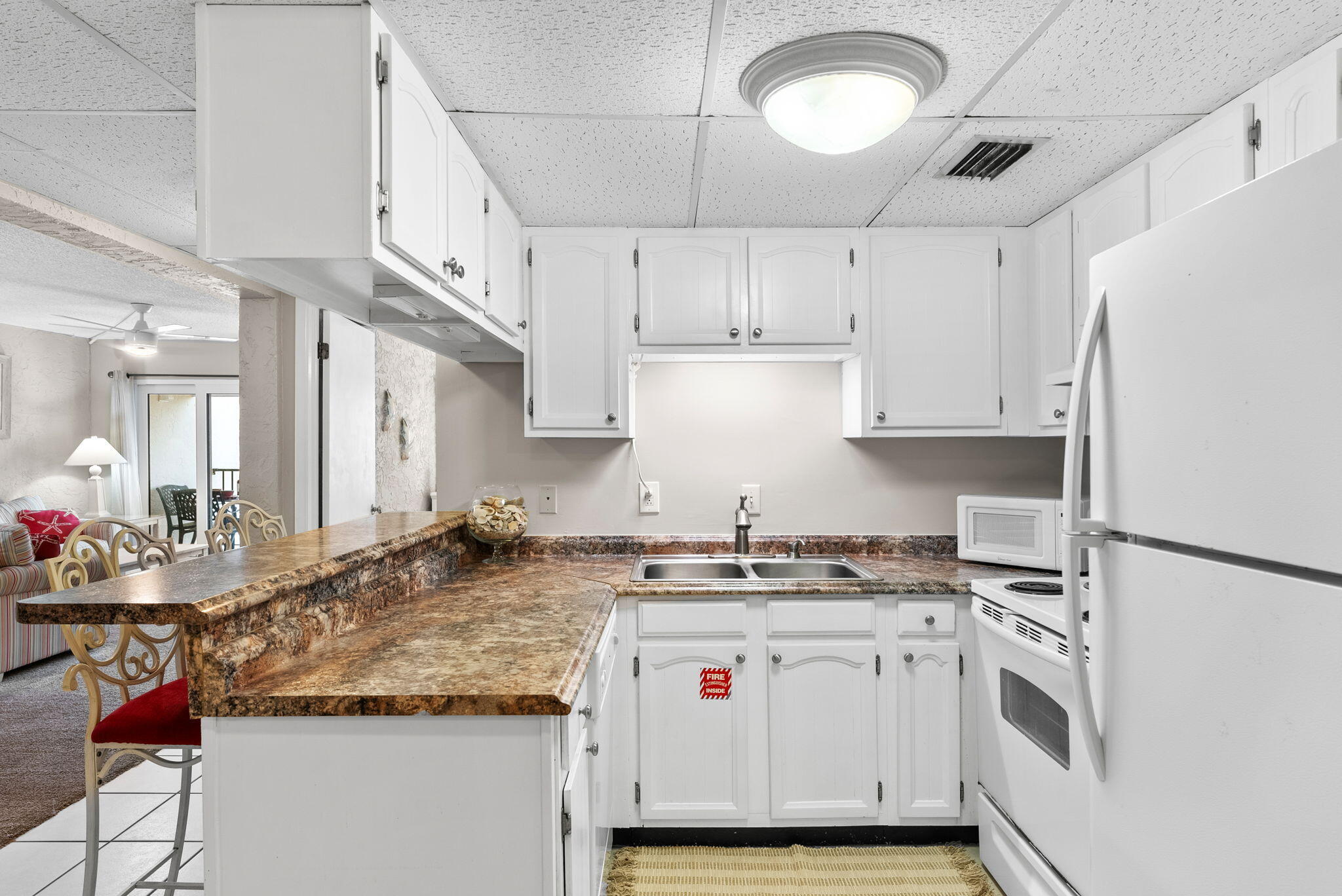 SUGAR BEACH T/H - Residential