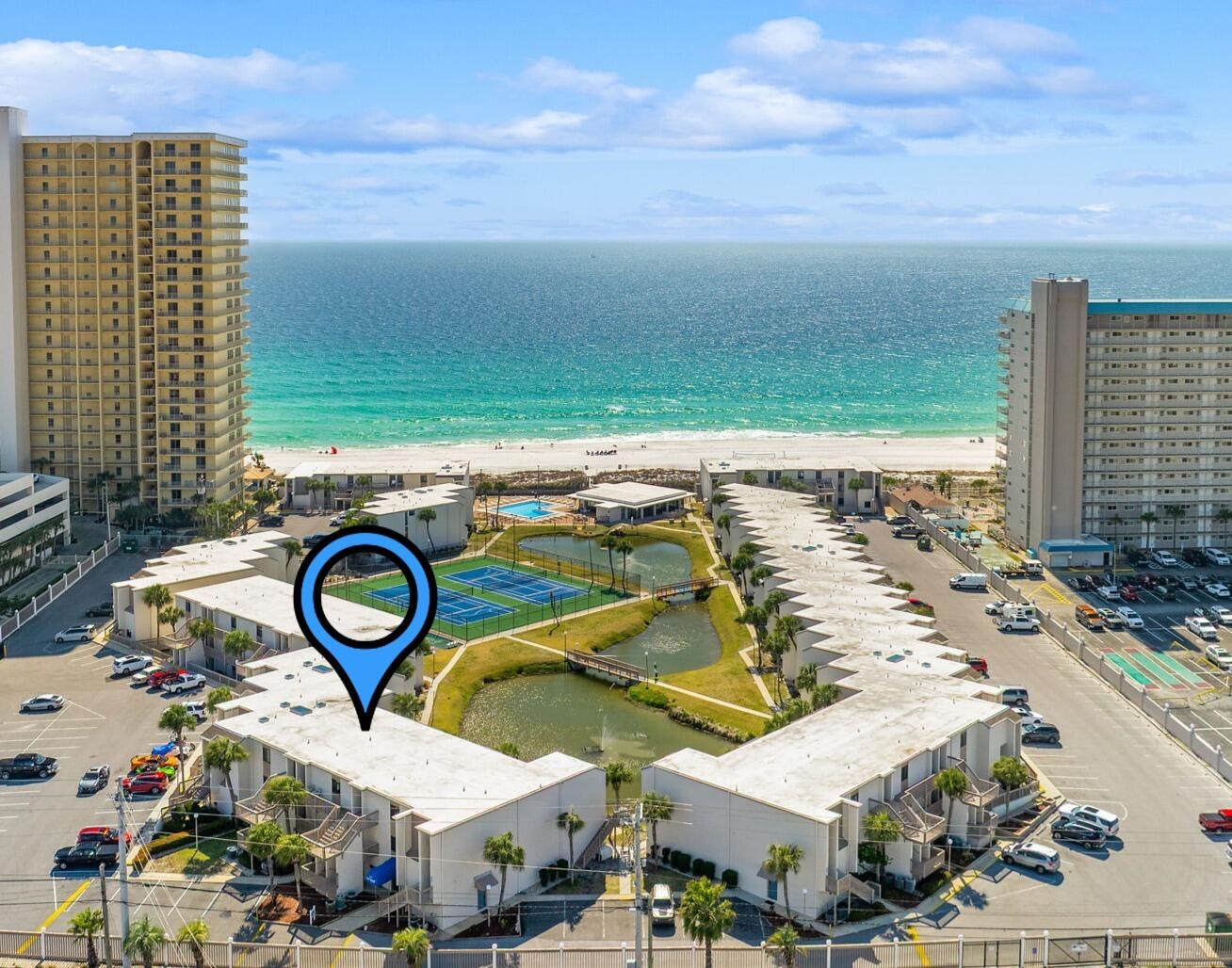 SUGAR BEACH T/H - Residential